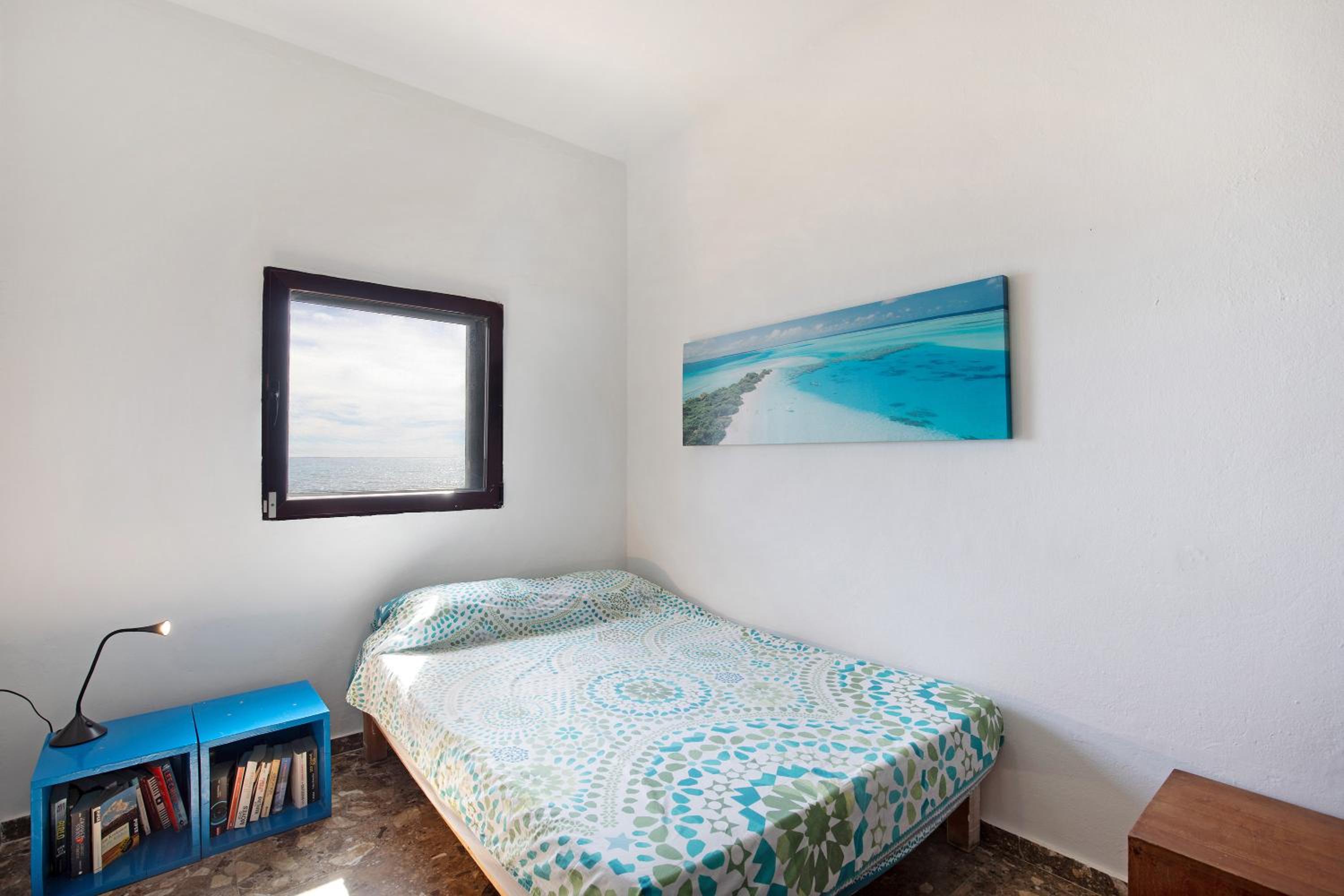 Two-Bedroom House photo 3