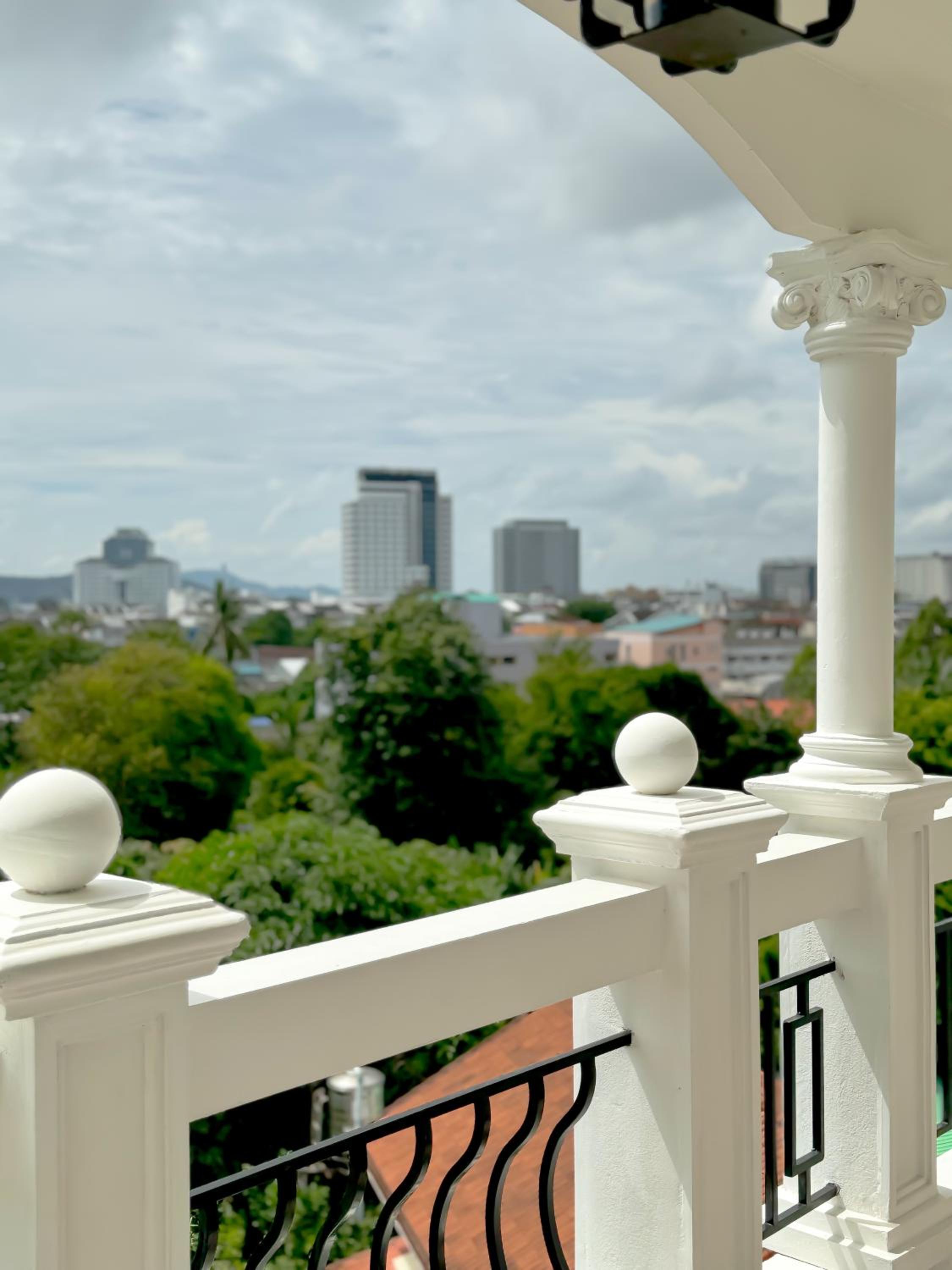Premier Twin Room photo 3