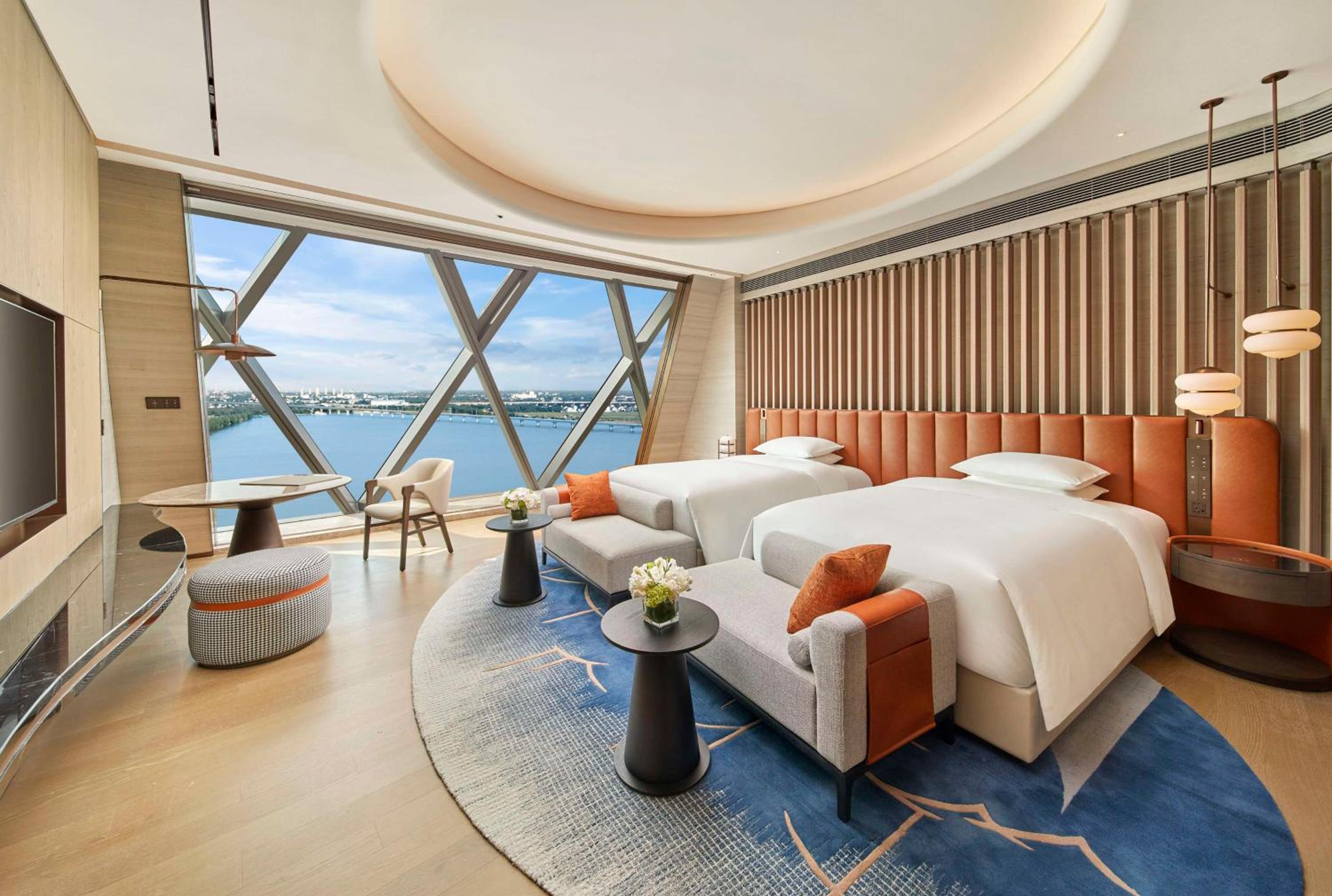 Deluxe Twin Room with Lake View photo 1