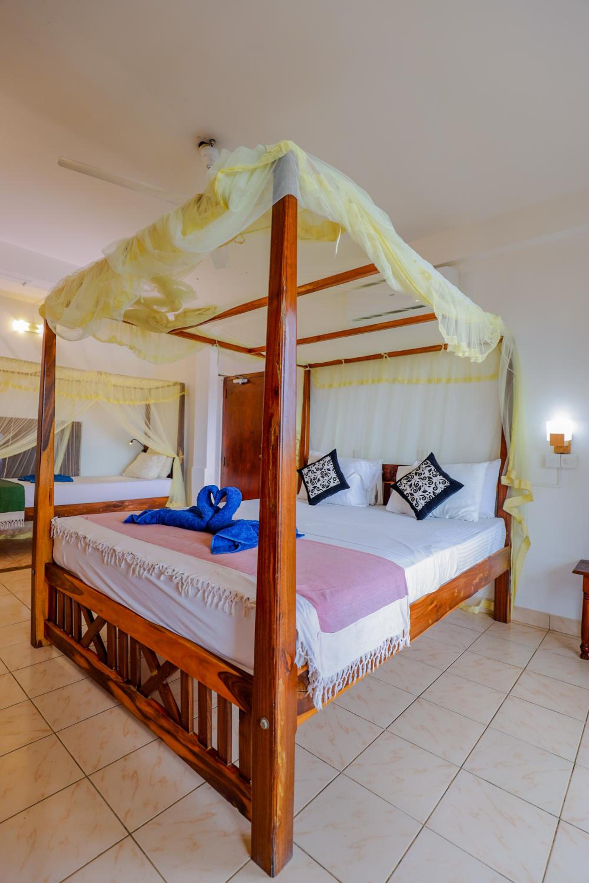 Triple Room with Sea View