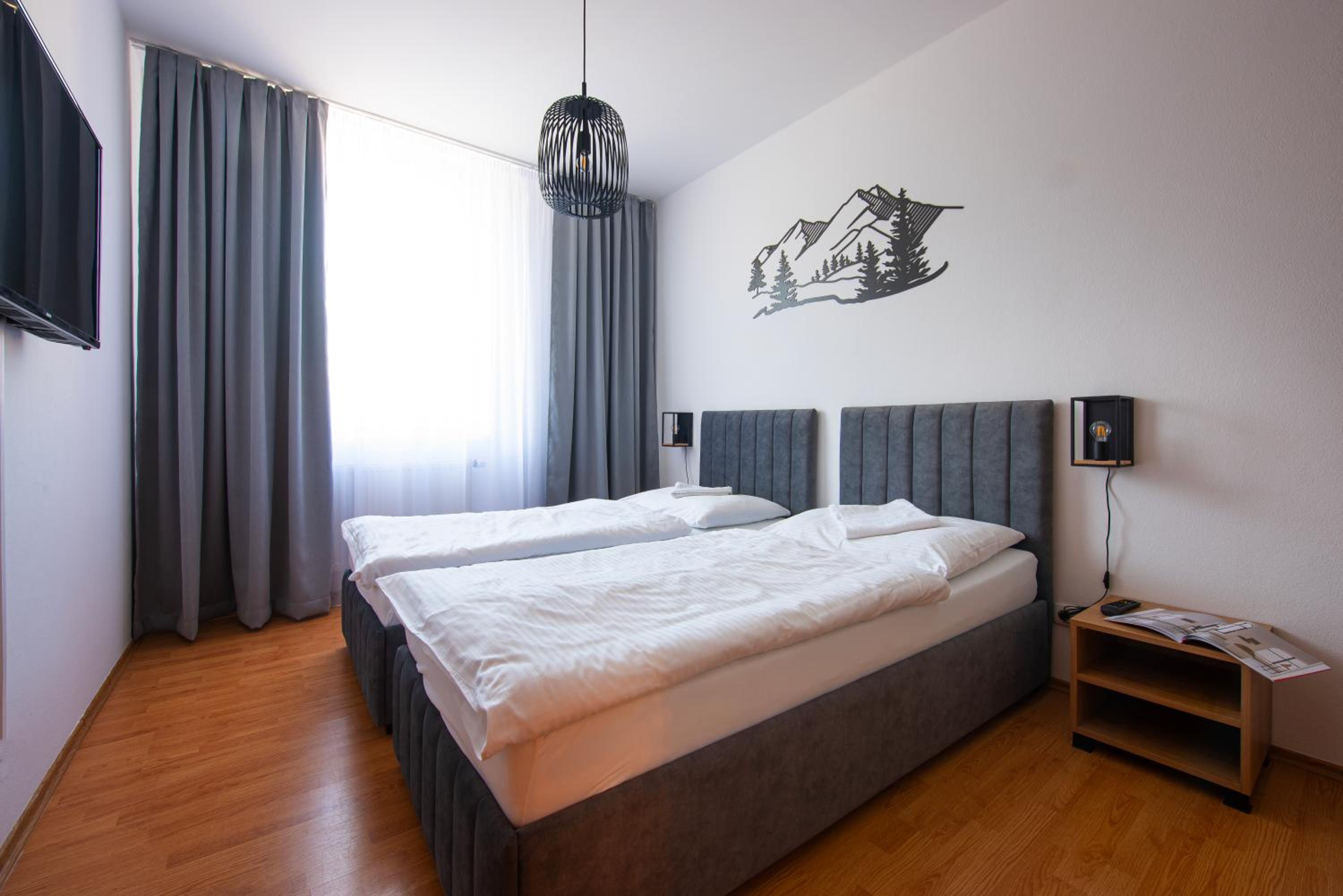Deluxe Apartment - Photo 2