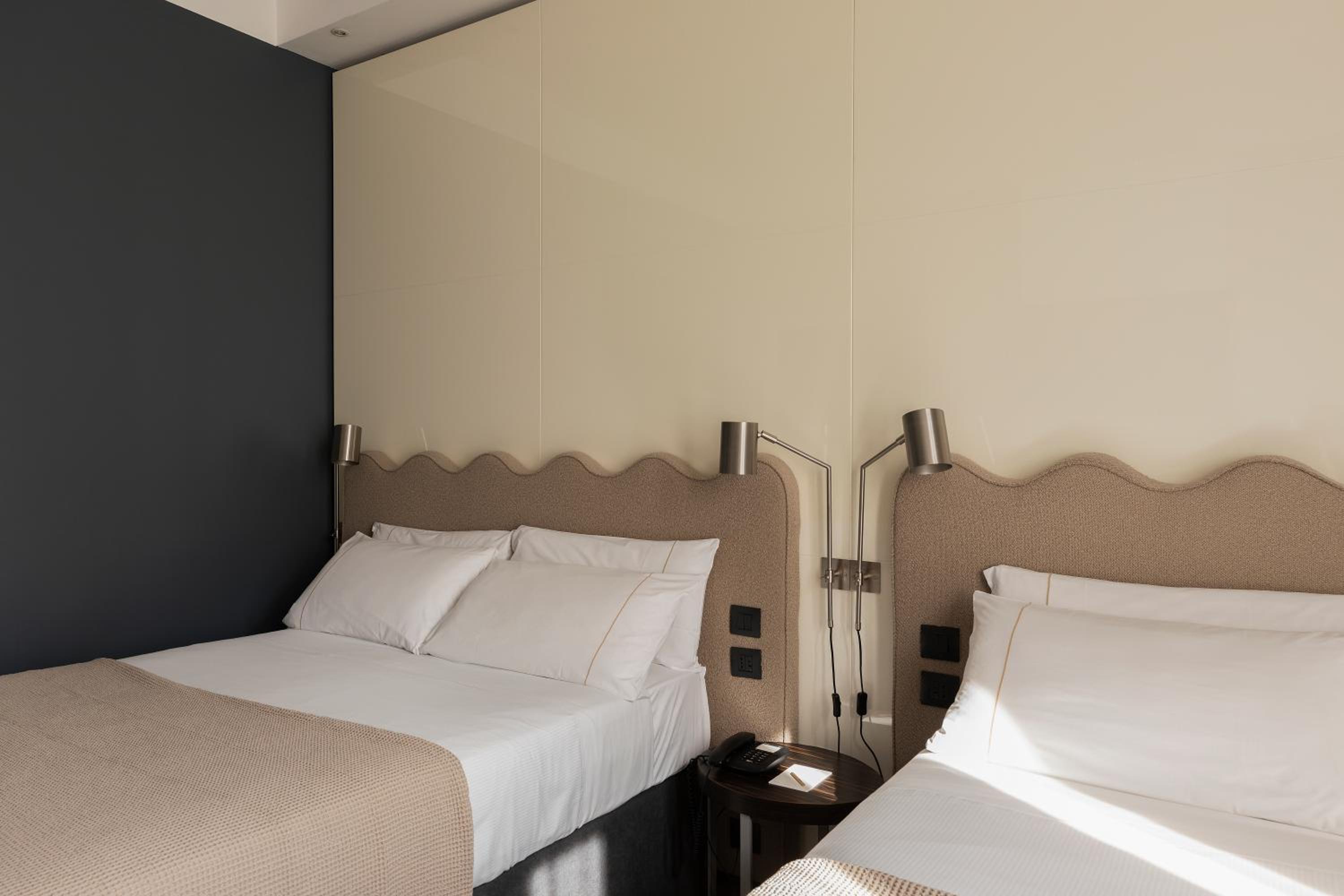 Quadruple Room - Photo 10