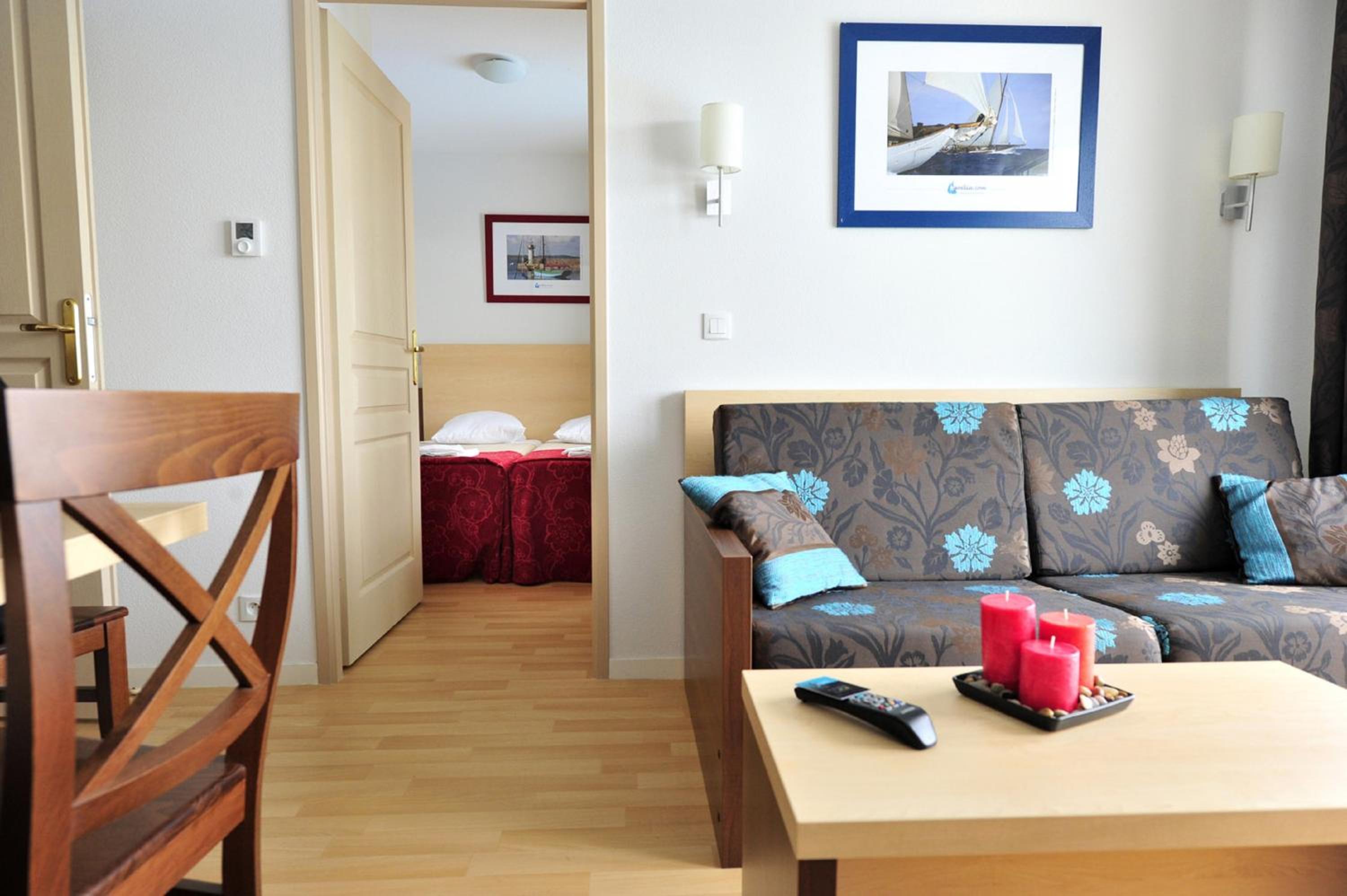 Apartment (2 Adults)