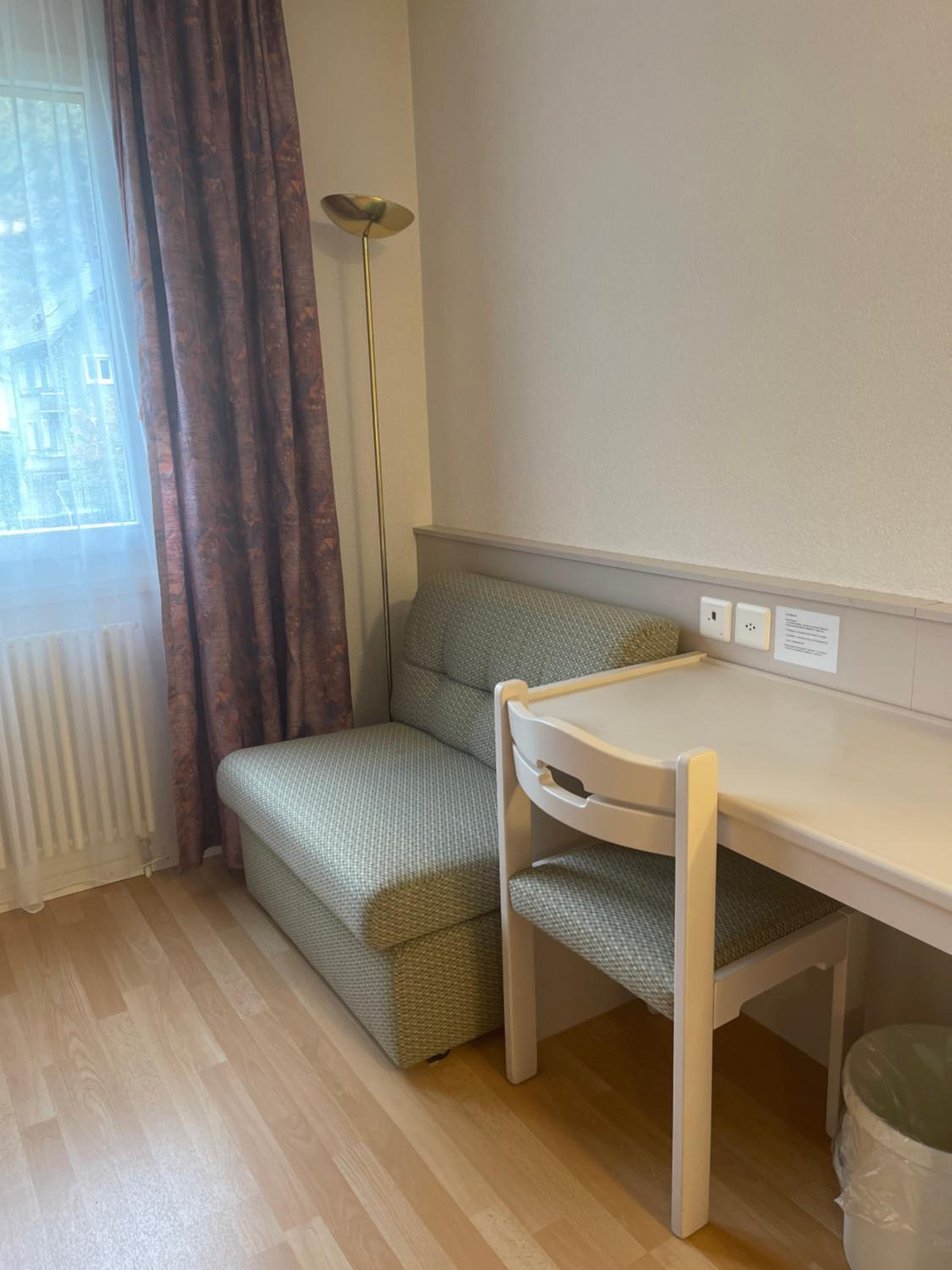 Single Room photo 2