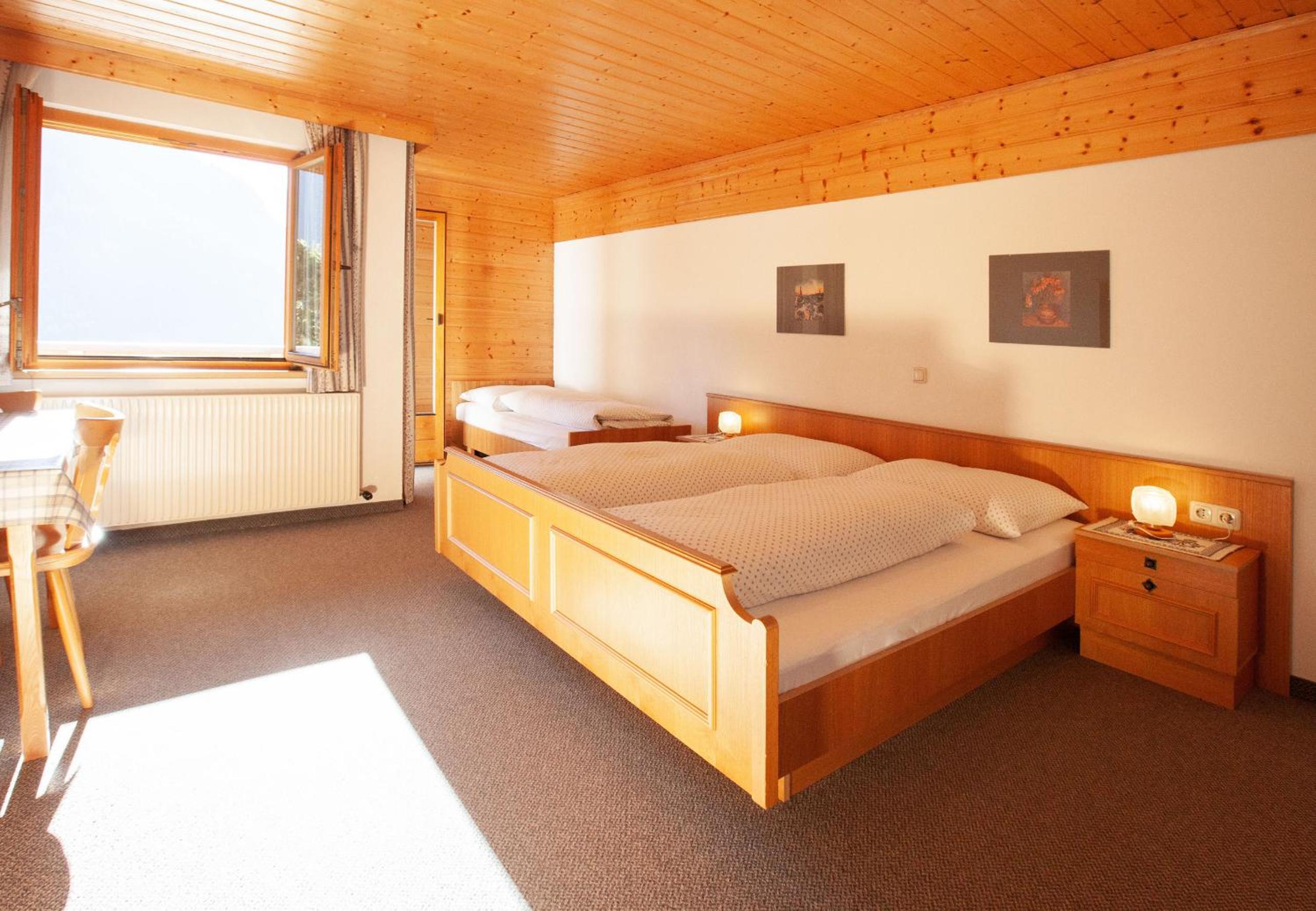 Apartment With Mountain View photo 2