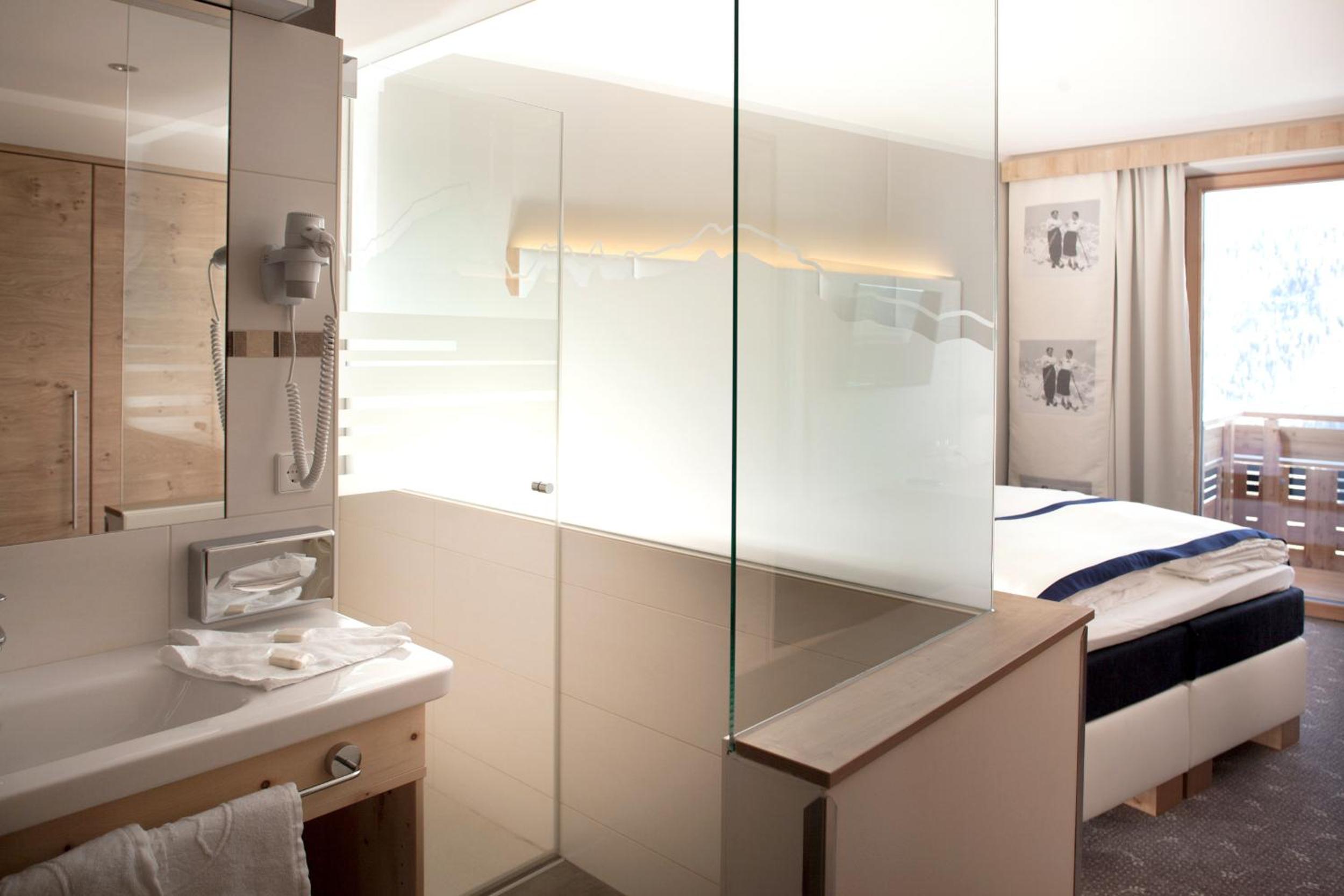 Standard Double Room - Photo 4