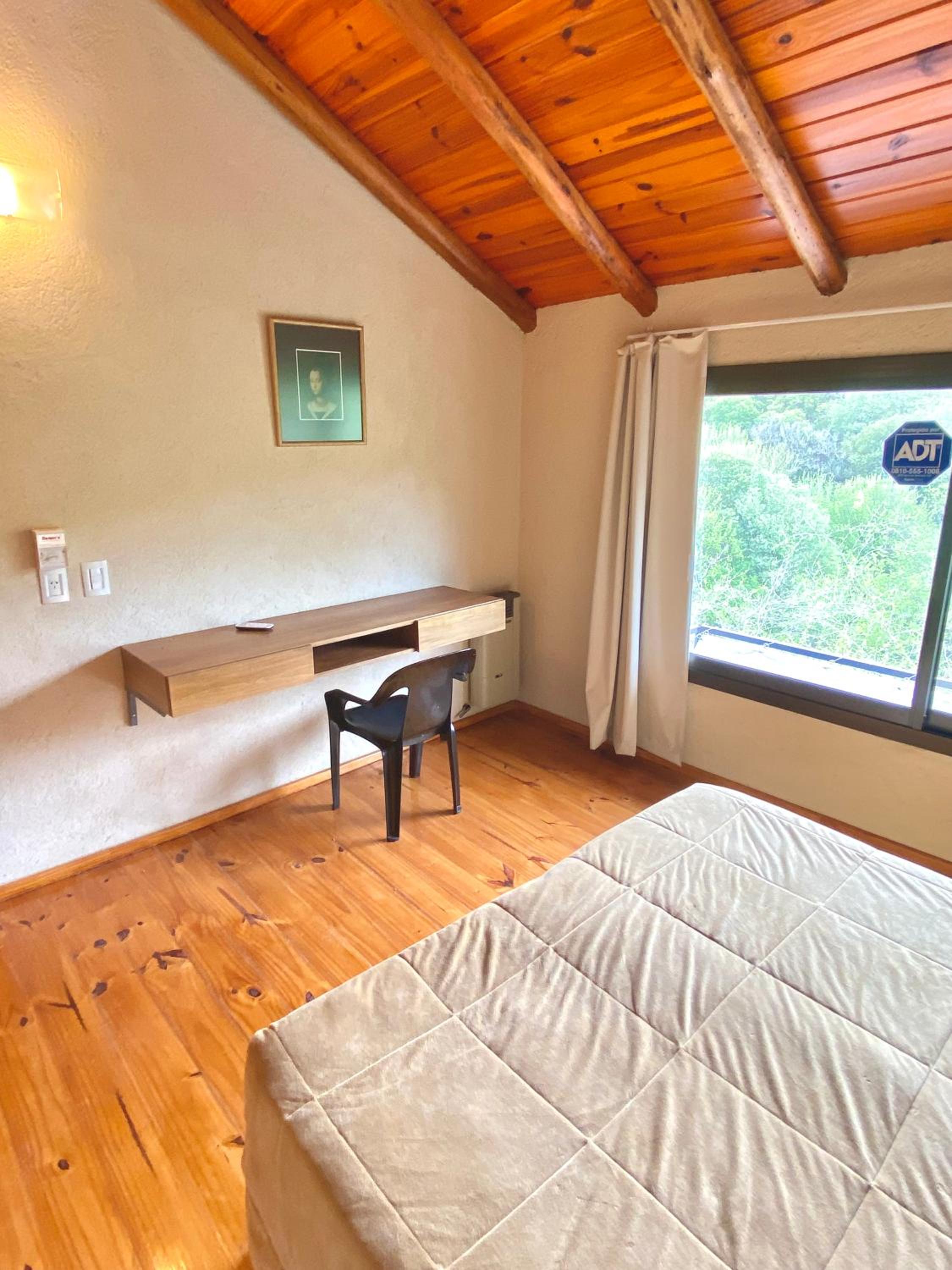 Two-Bedroom House photo 3