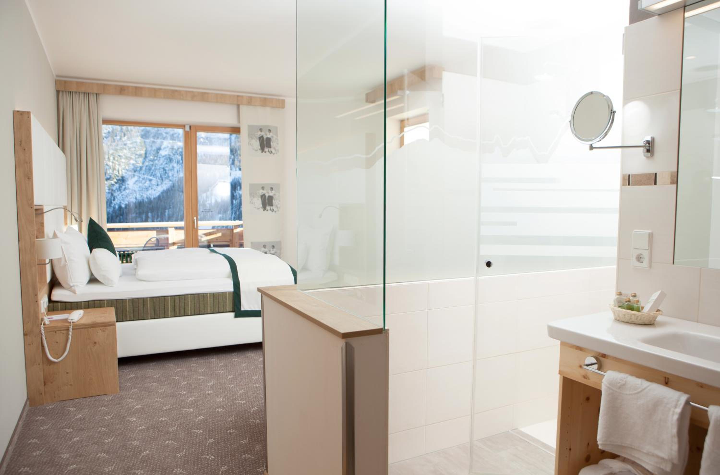 Deluxe Double Room - Photo 7