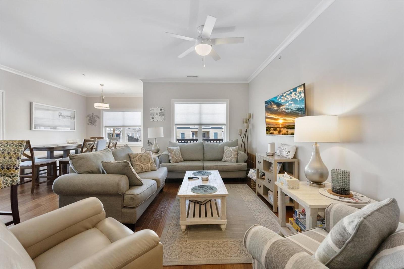 Three-Bedroom Apartment photo 1