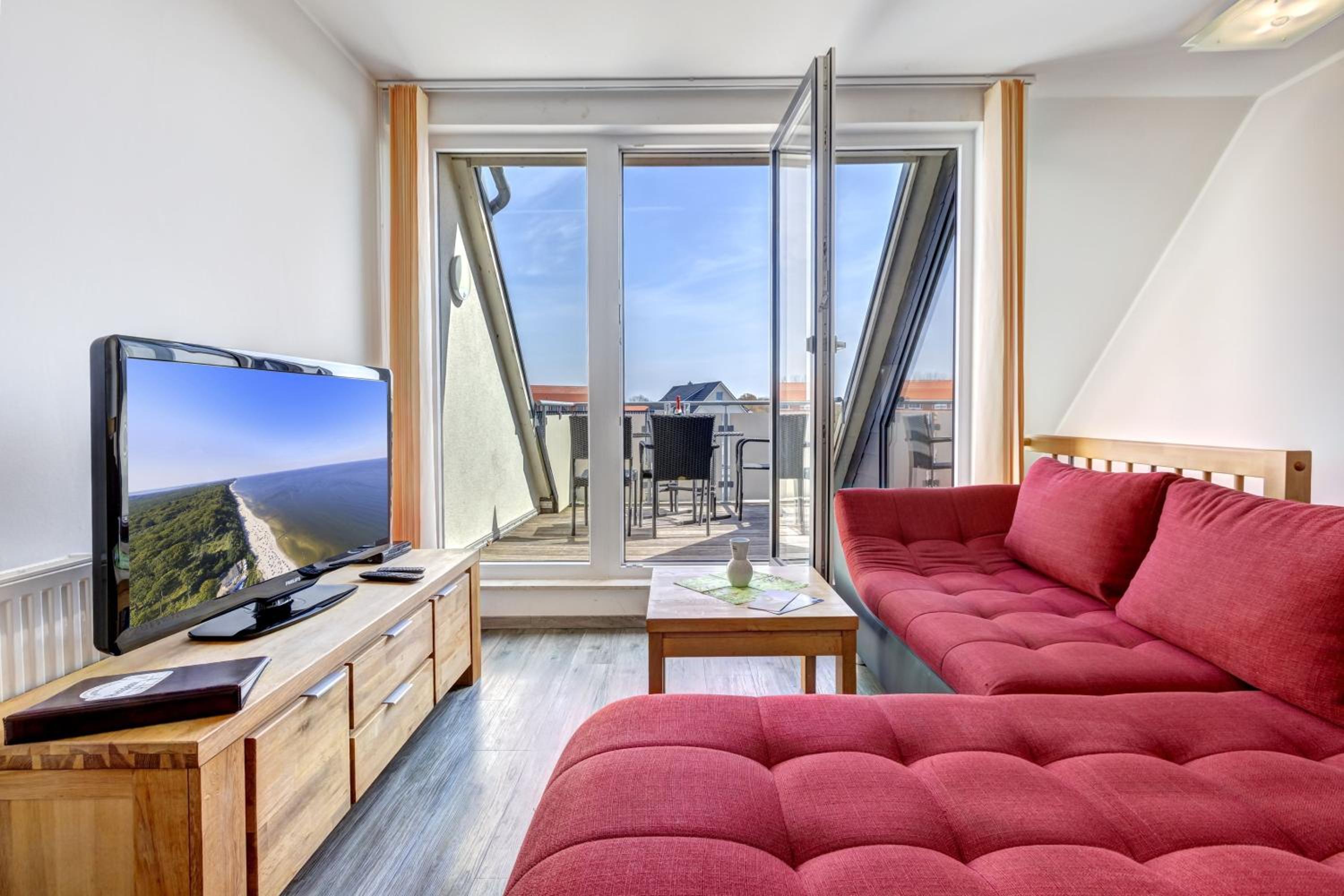 Two-Bedroom Apartment with Balcony photo 1