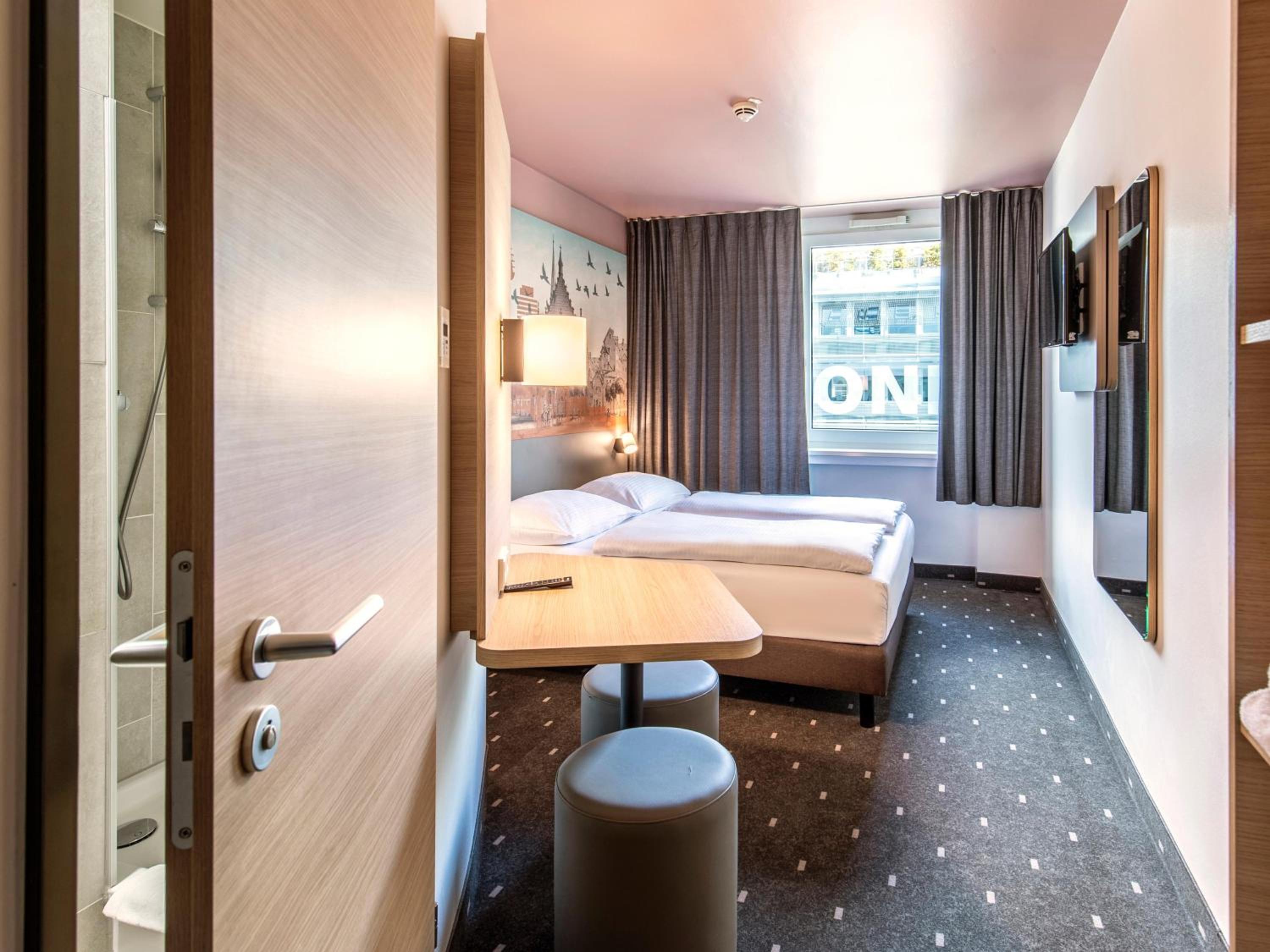 Double Room - Photo 4