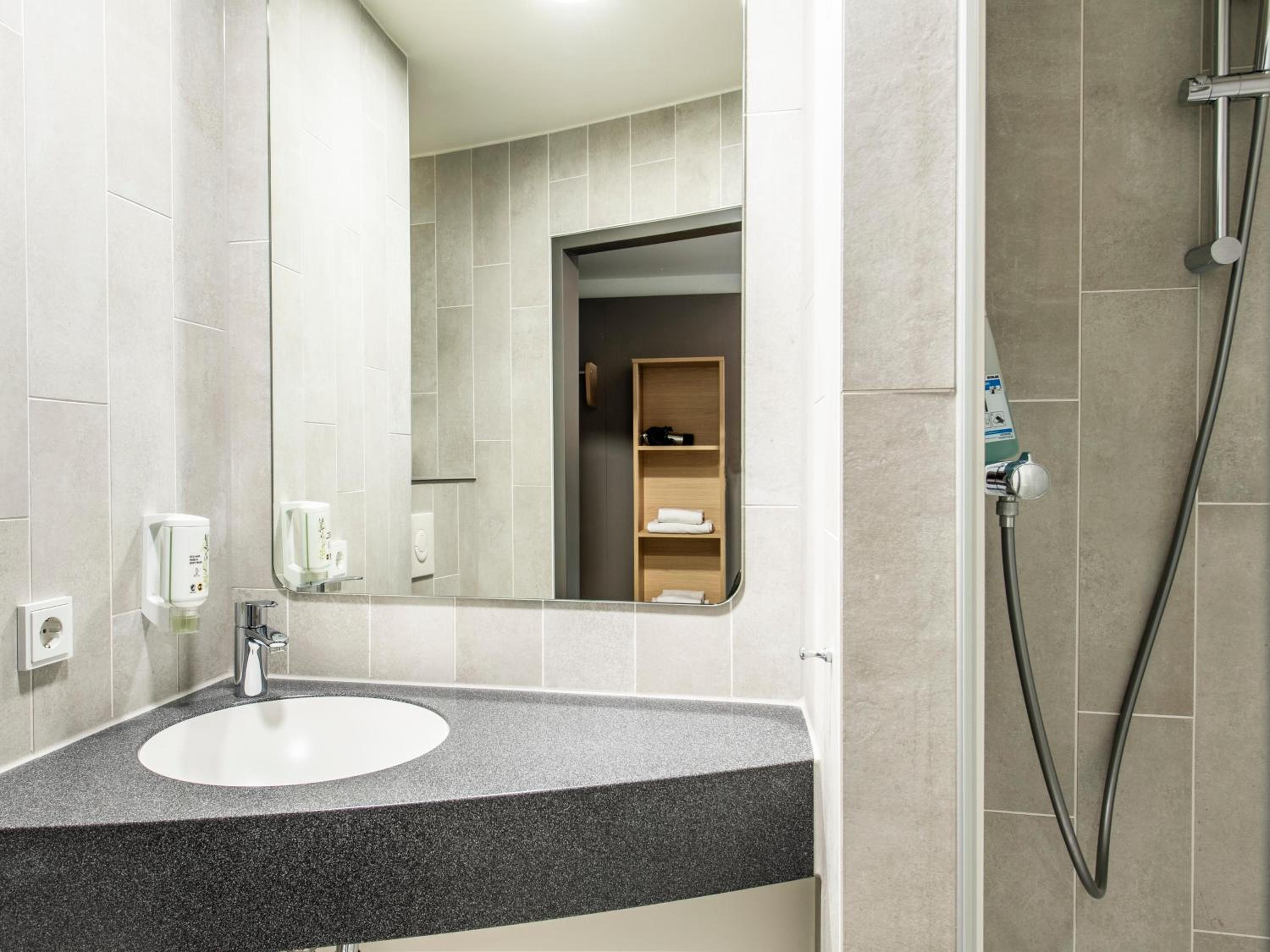 Triple Room - Photo 4