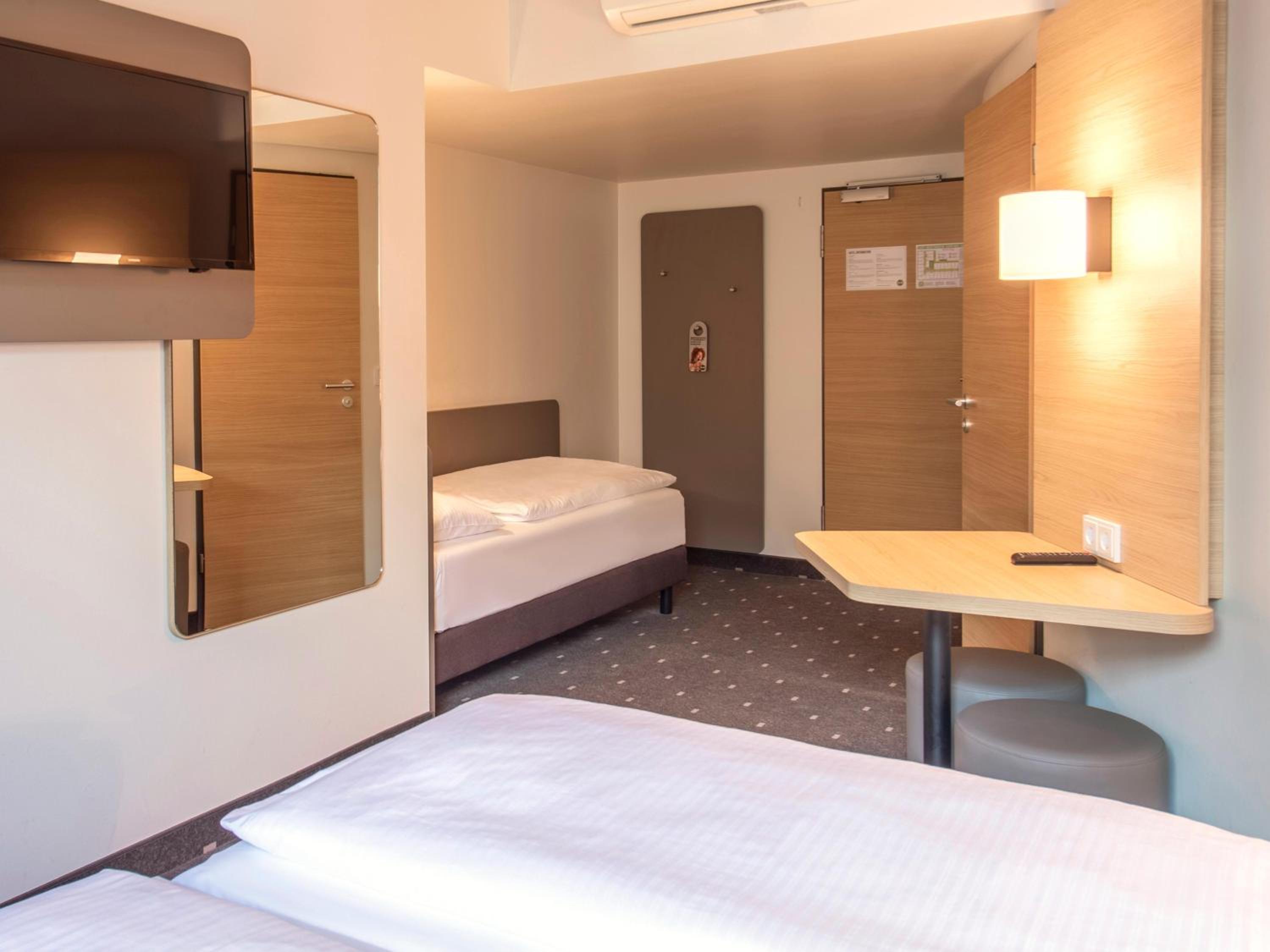 Triple Room - Photo 1