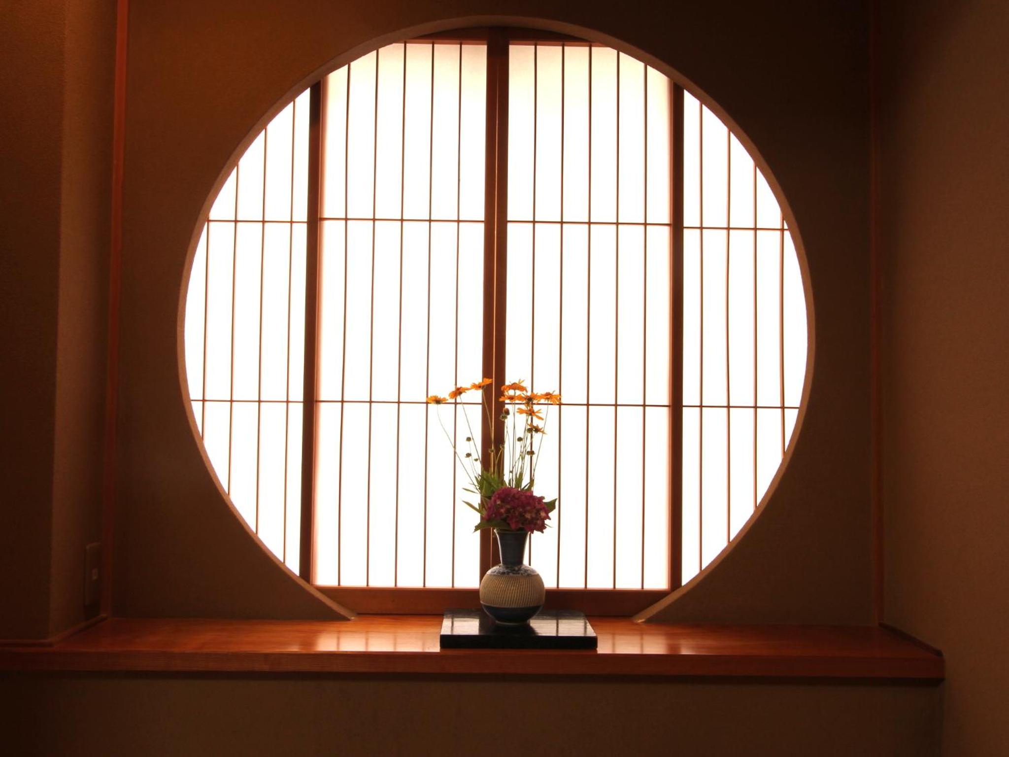 Japanese-Style Room with Shared Bathroom photo 3