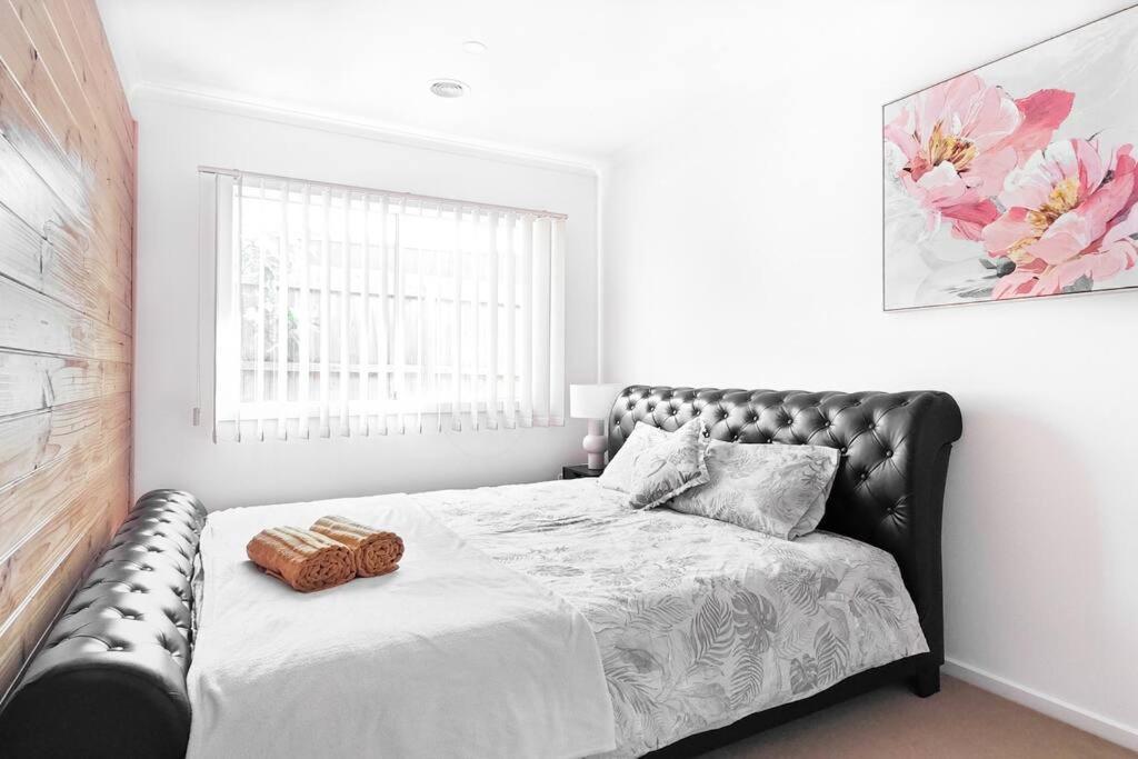 Four-Bedroom House photo 1