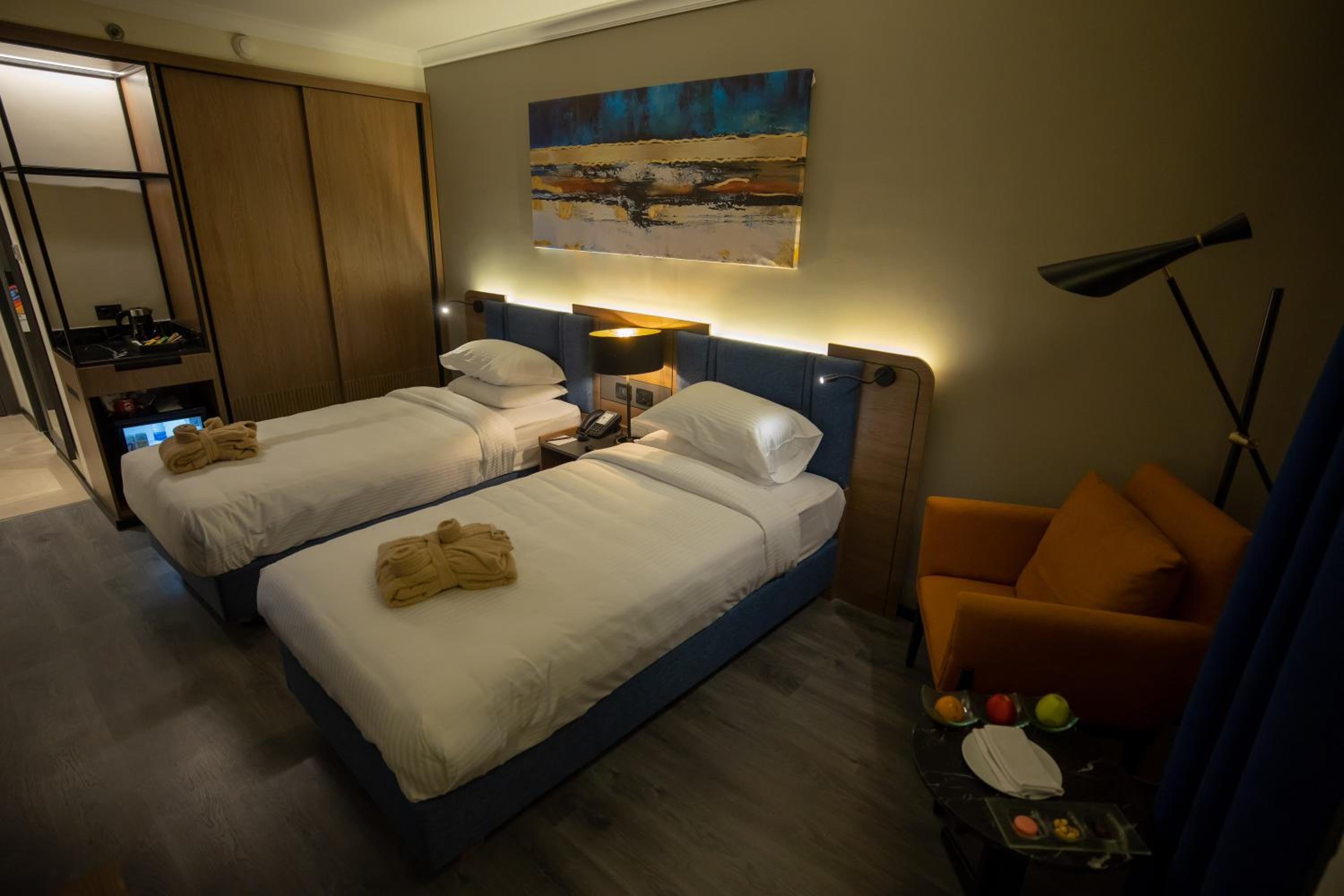 Premium Twin Room With 24/7 Butler Lounge Access