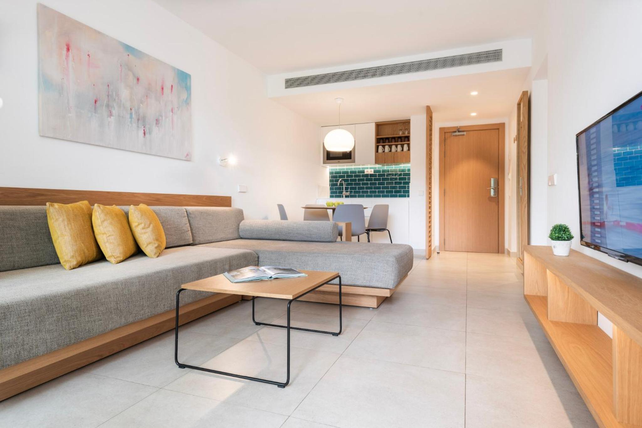 Superior Apartment photo 2