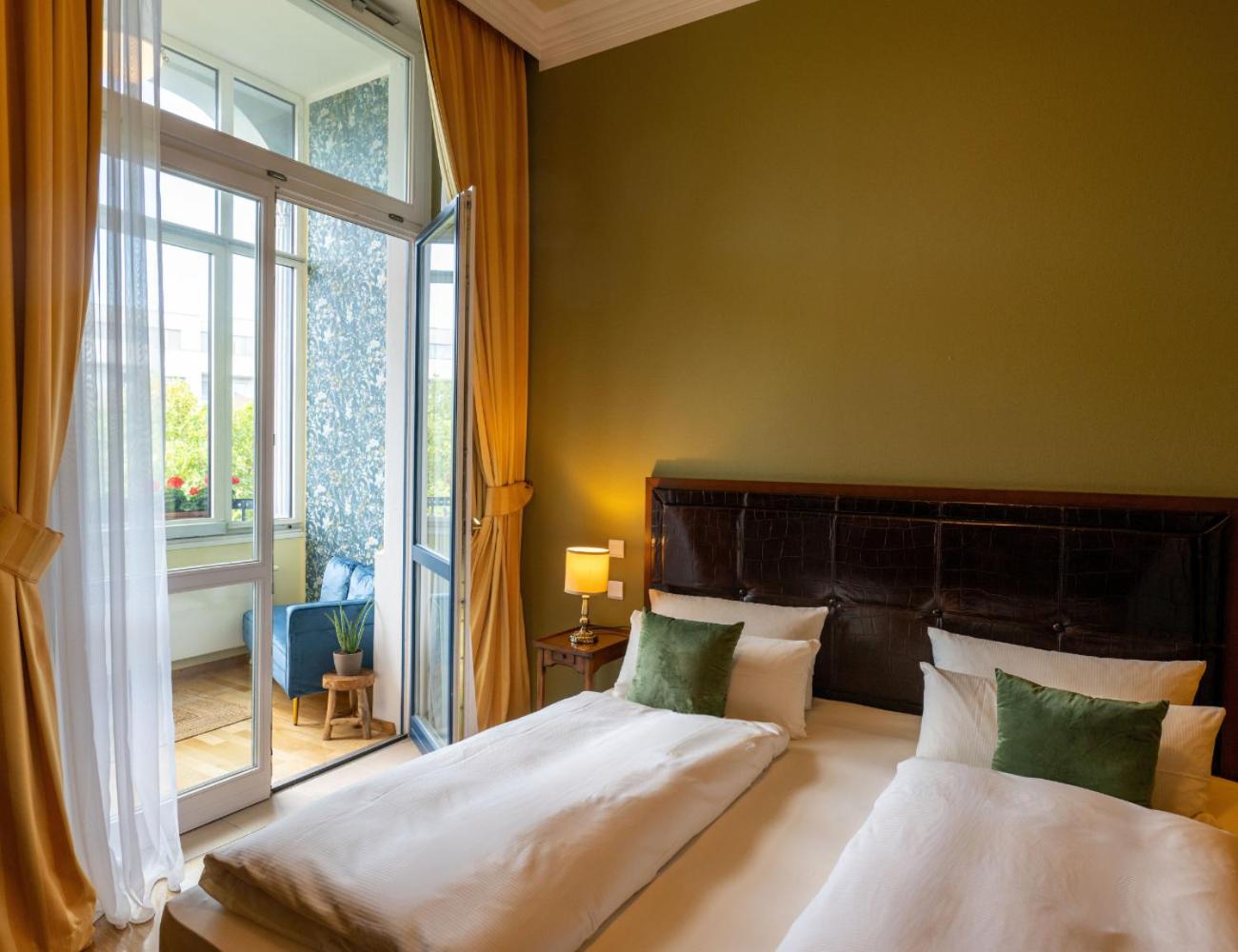 Available room