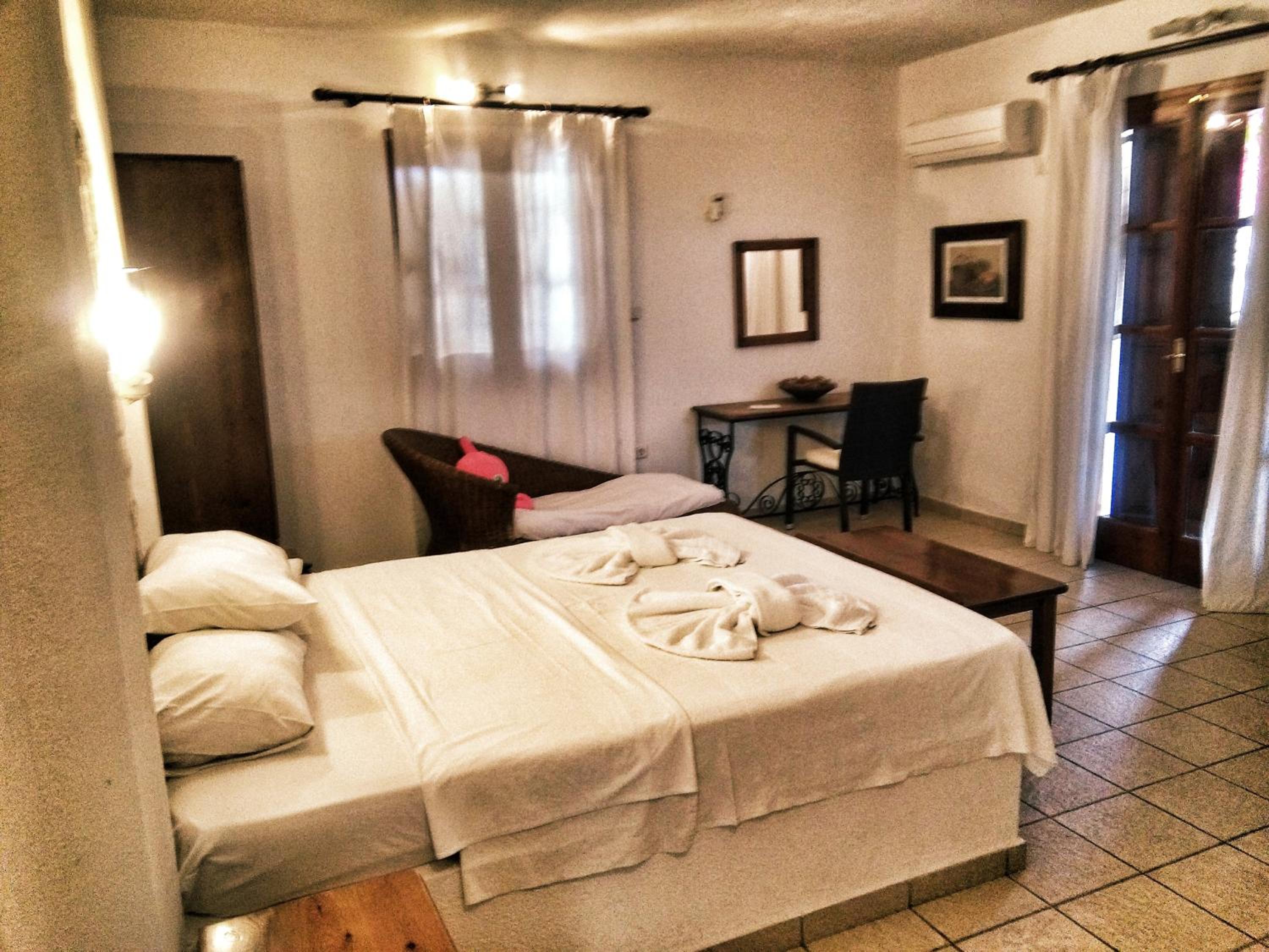 Deluxe Apartment (5 Adults) - Photo 1