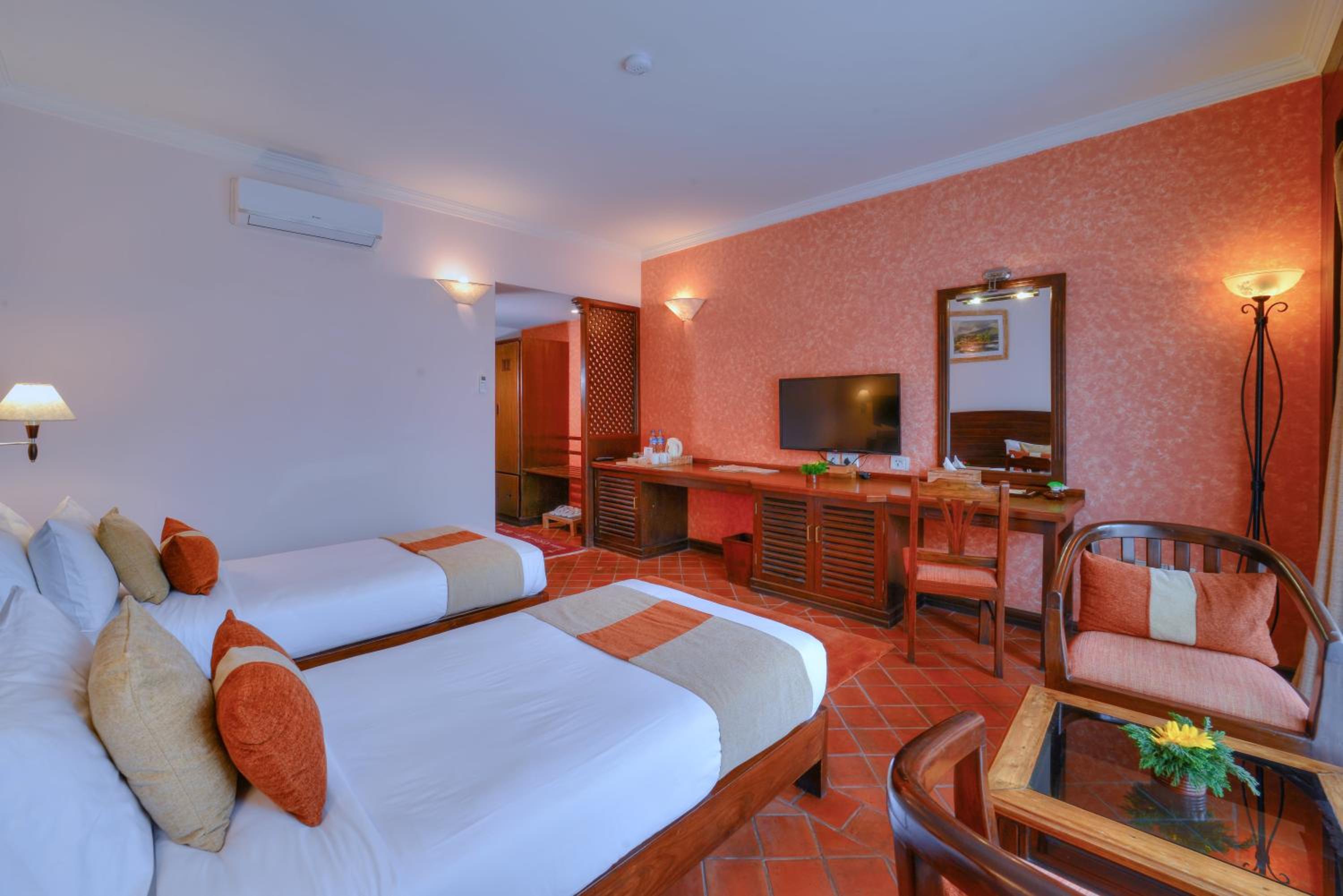 Deluxe Twin Room With Balcony