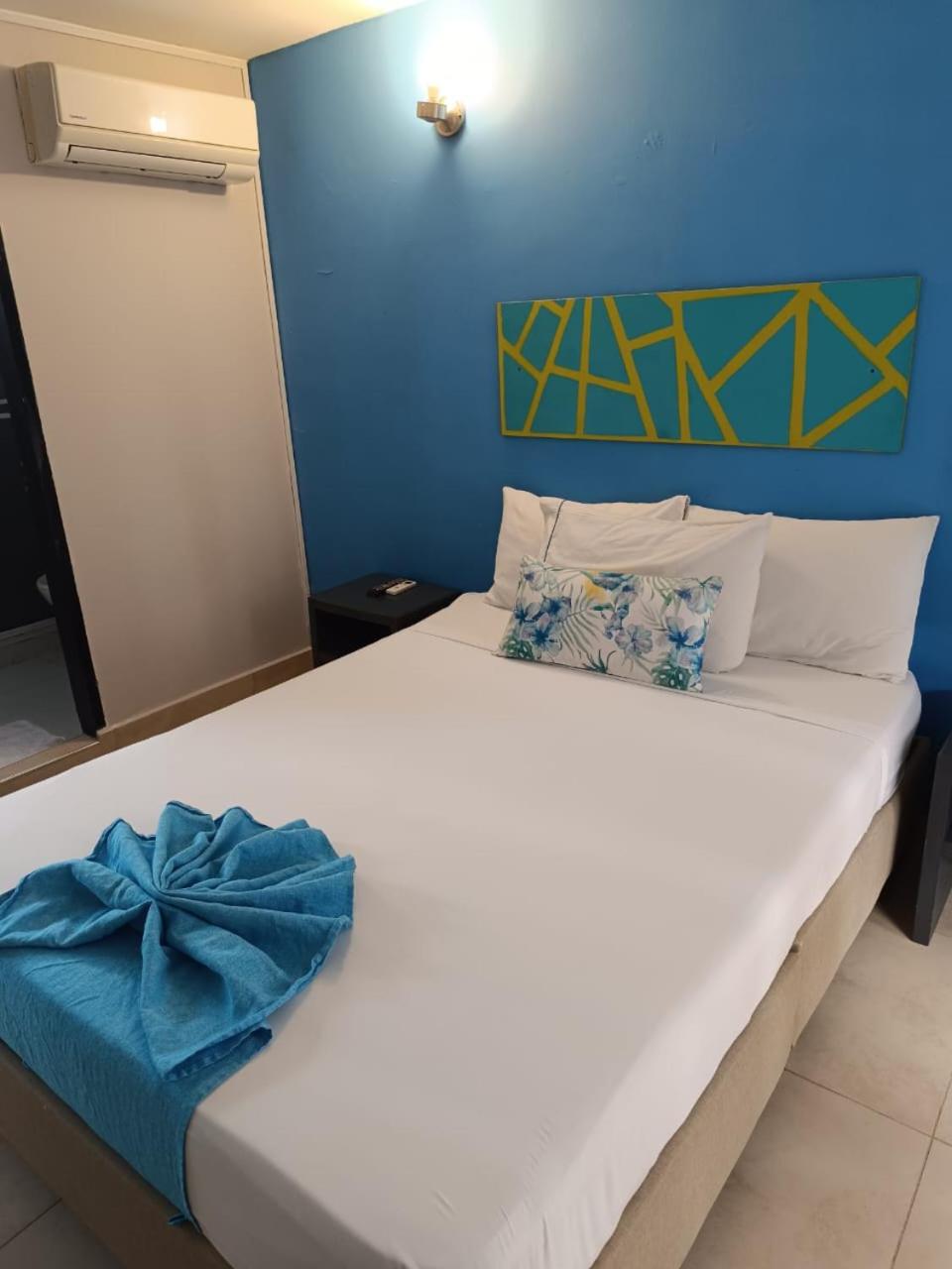 Standard Double Room photo 3