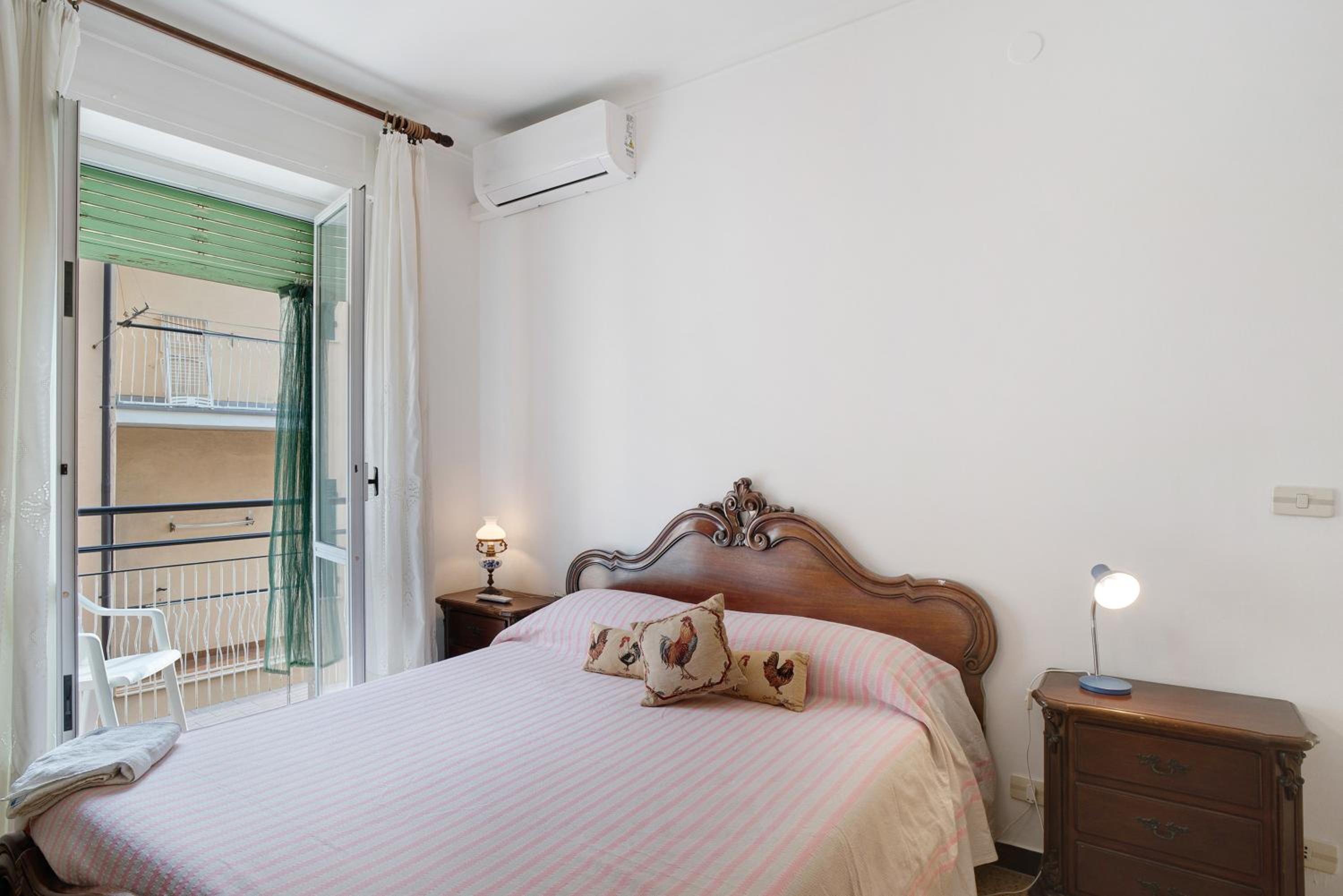 Two-Bedroom Deluxe Apartment with Balcony