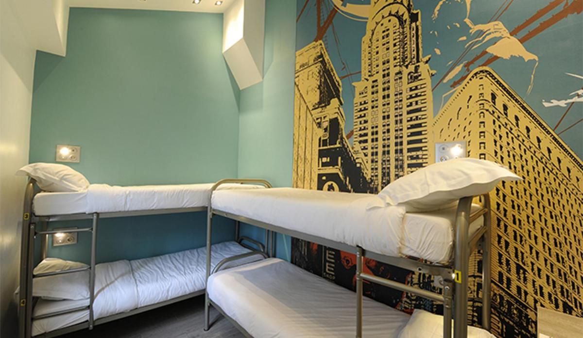 Bed in 4-Bed Mixed Dormitory Room photo 1