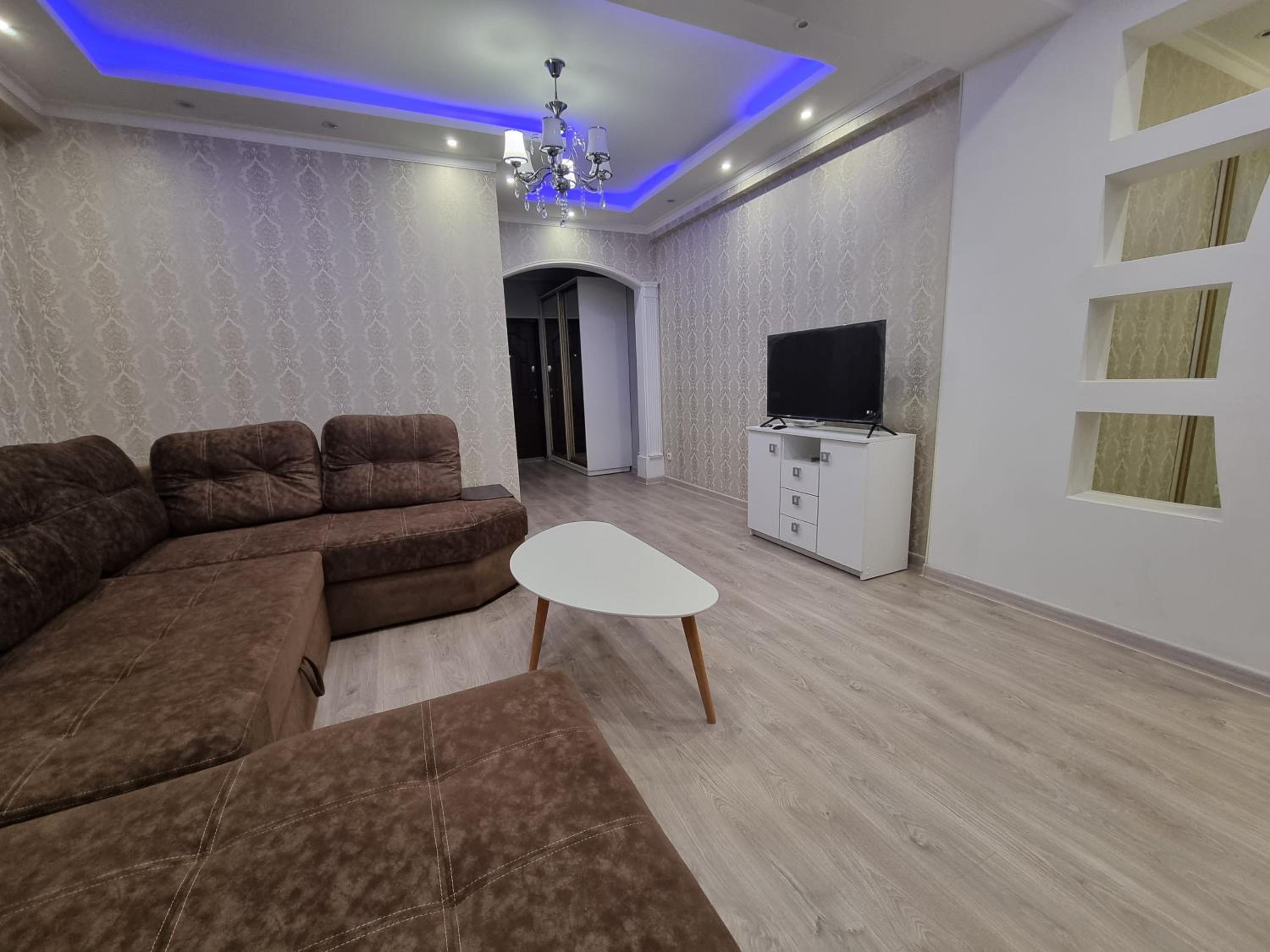 One-Bedroom Apartment photo 2