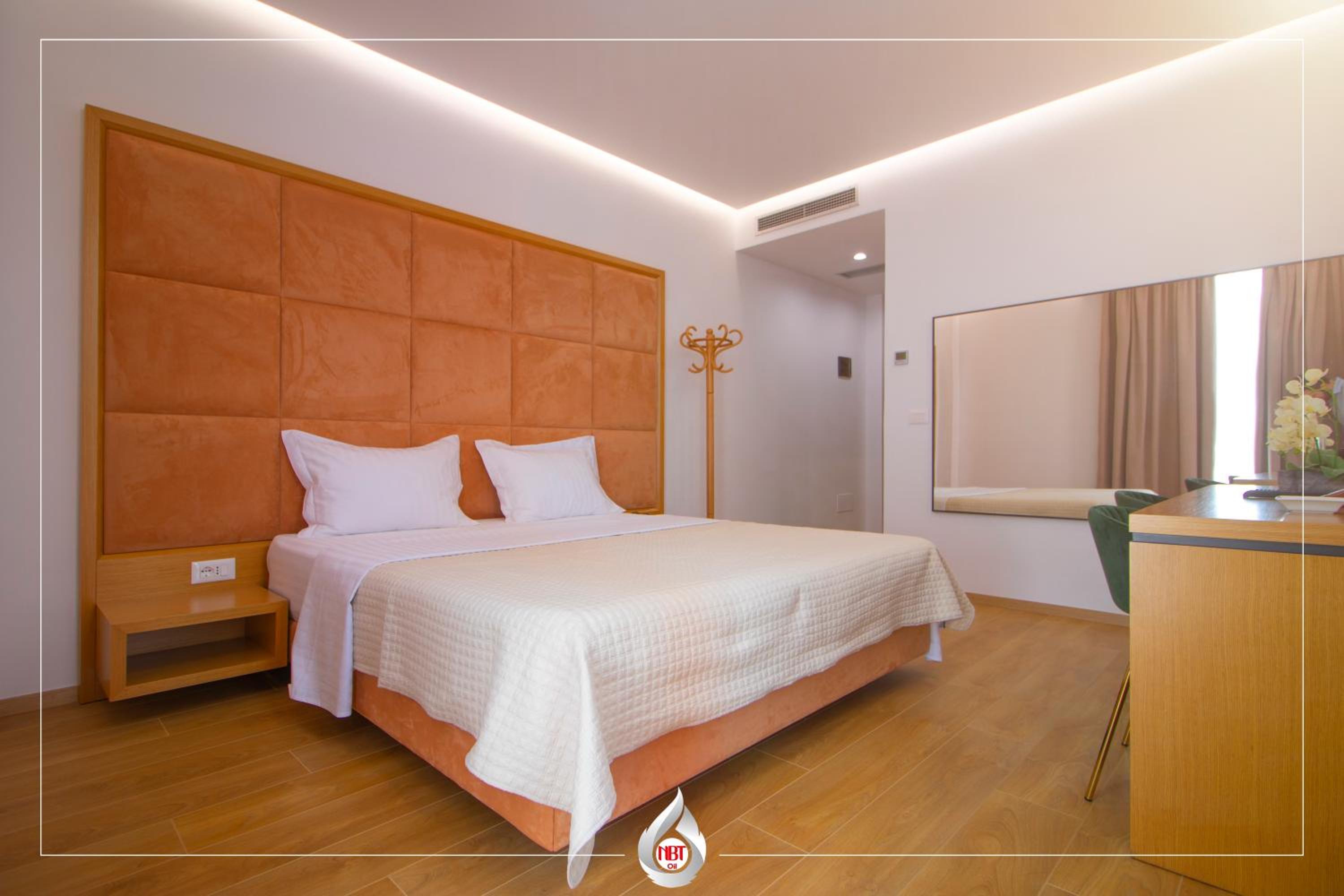 Deluxe Double Room photo 2