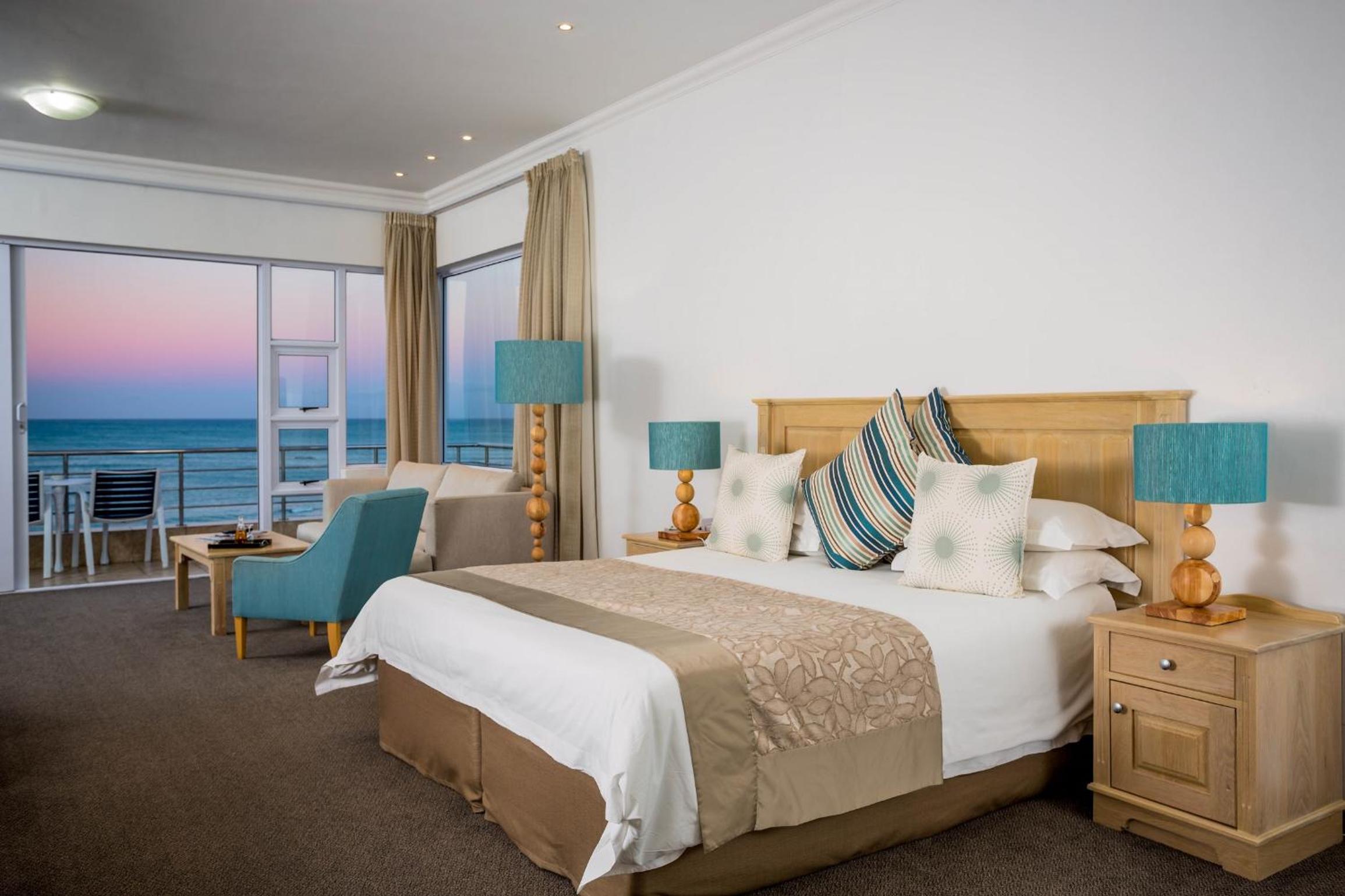 Luxury Double Room with Sea View photo 2
