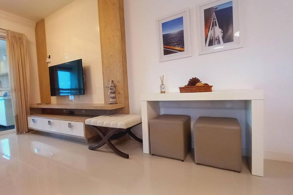 Two-Bedroom House photo 2