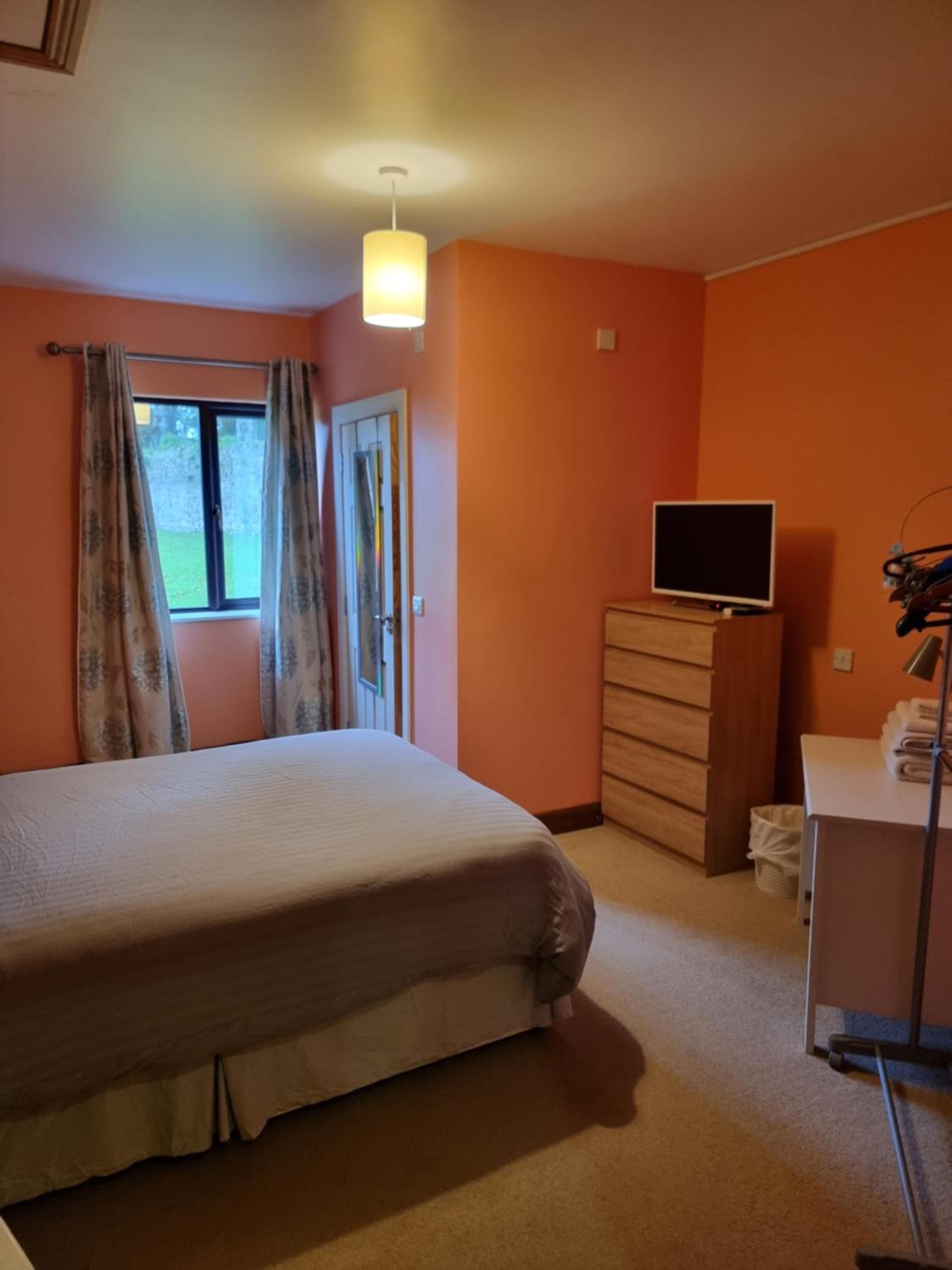 Deluxe Double Room With Shower