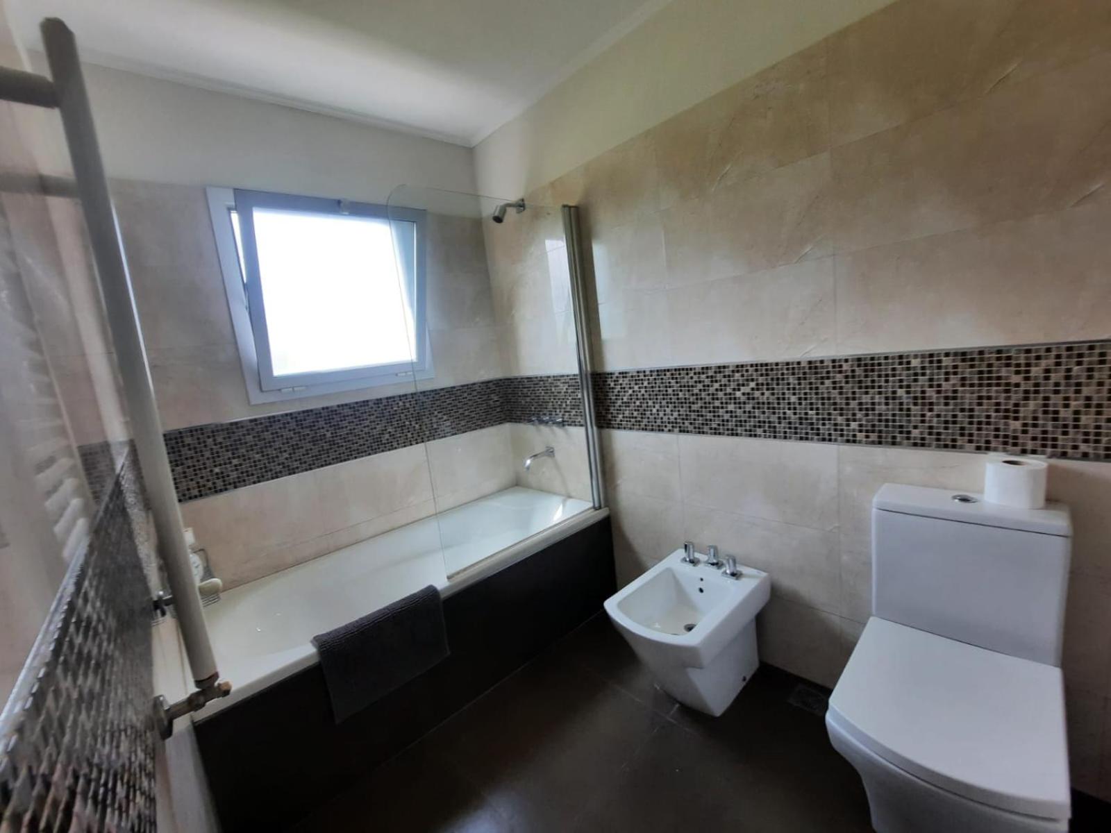 Two-Bedroom House photo 2