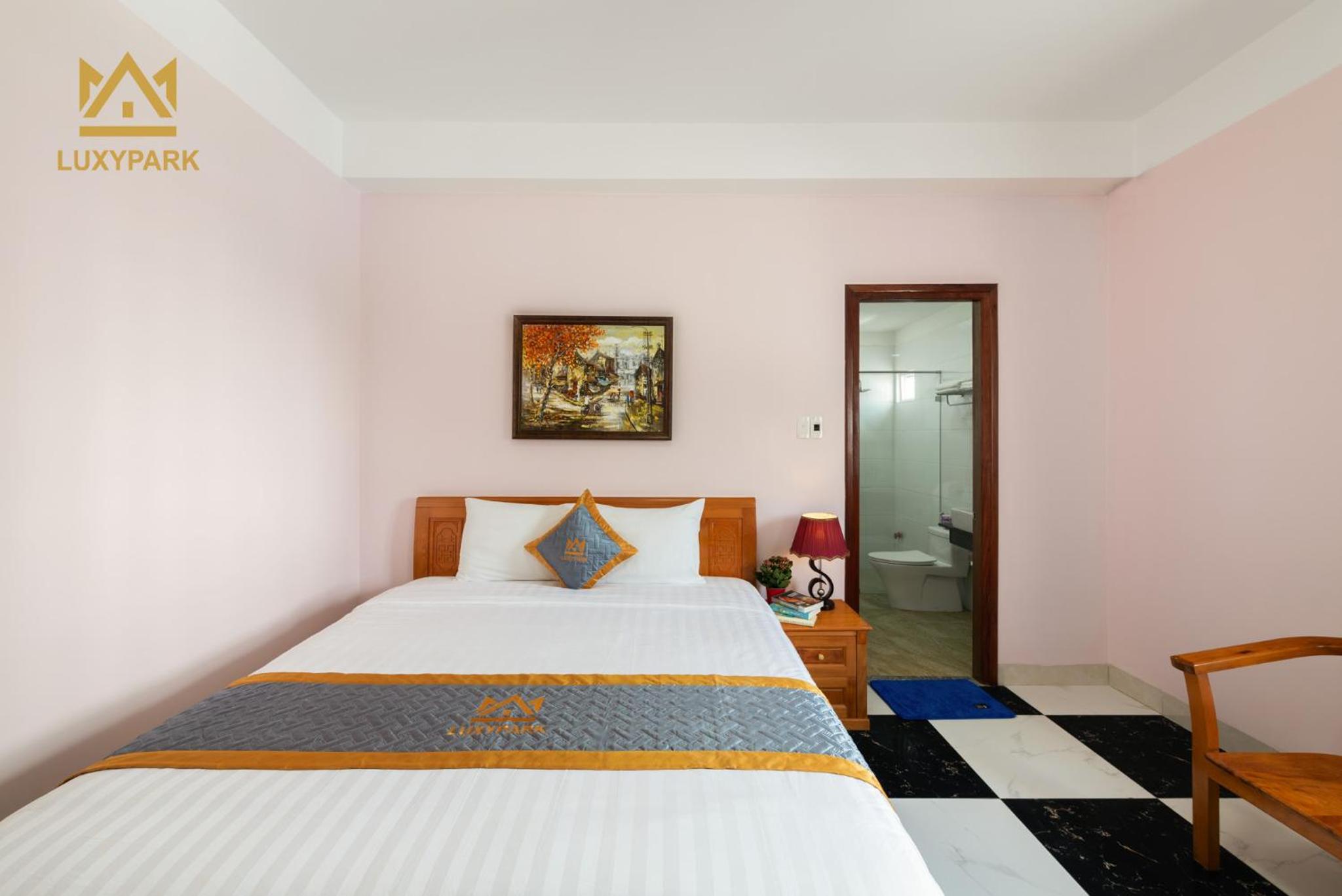 Deluxe Double Room photo 3