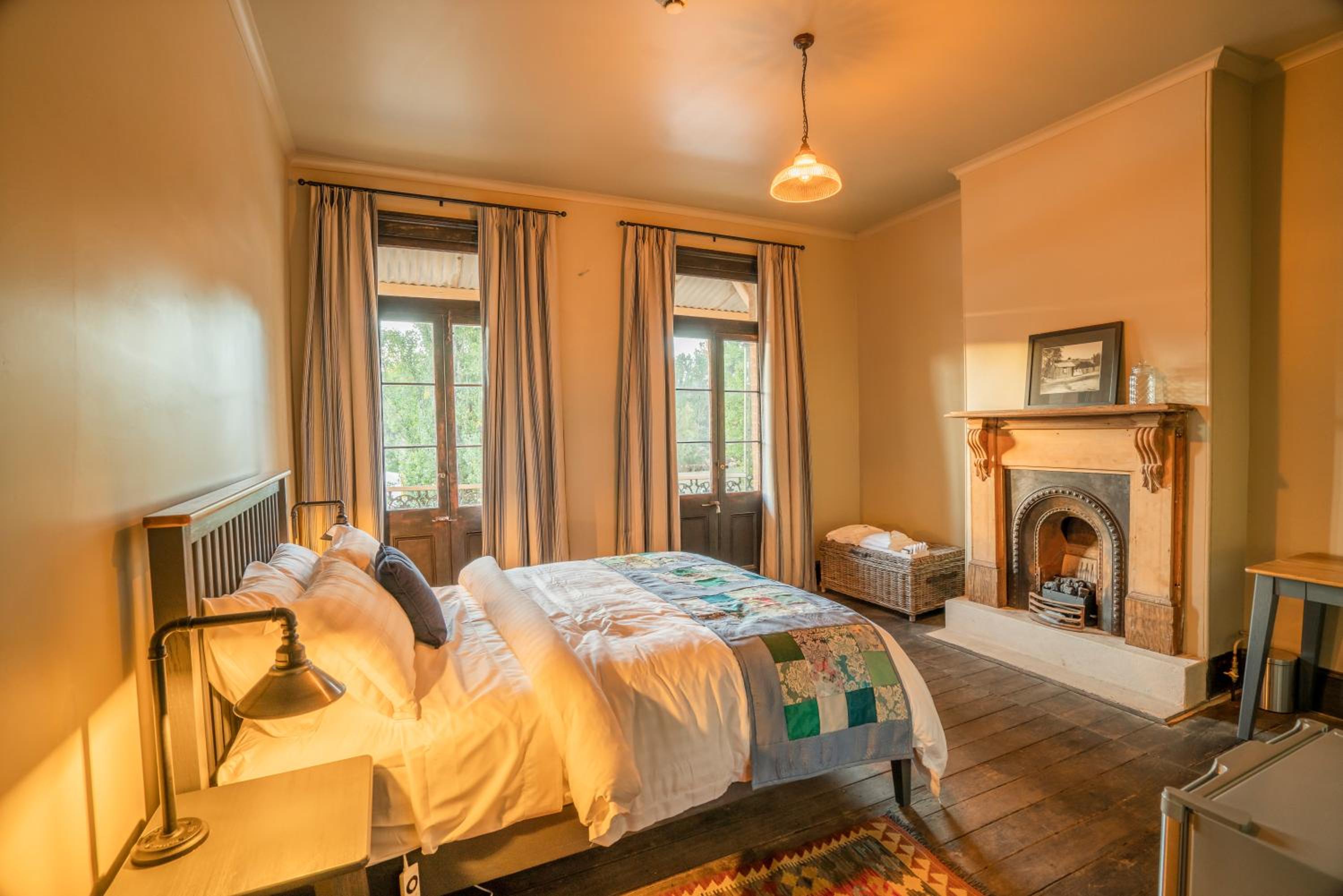 Seven-Bedroom House photo 1
