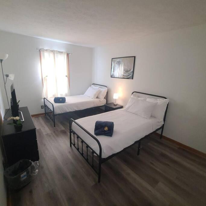 Three-Bedroom House photo 1