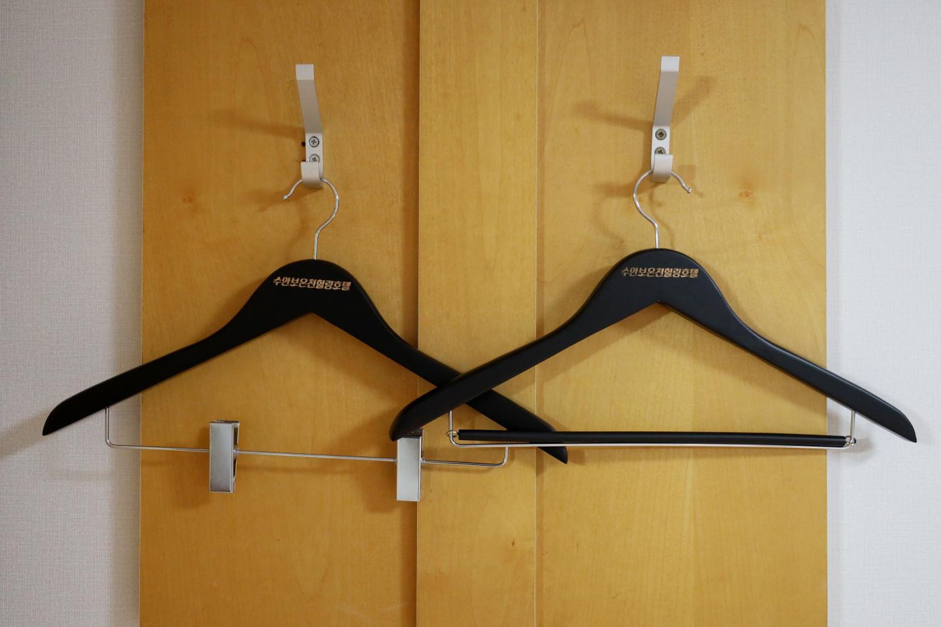 Superior Twin Room - Photo 12