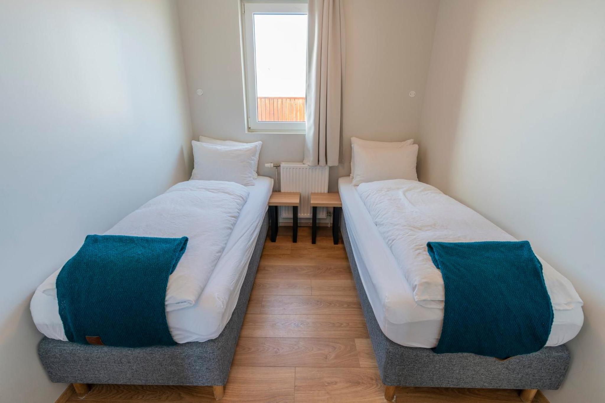 Two-Bedroom Apartment with Hot Tub