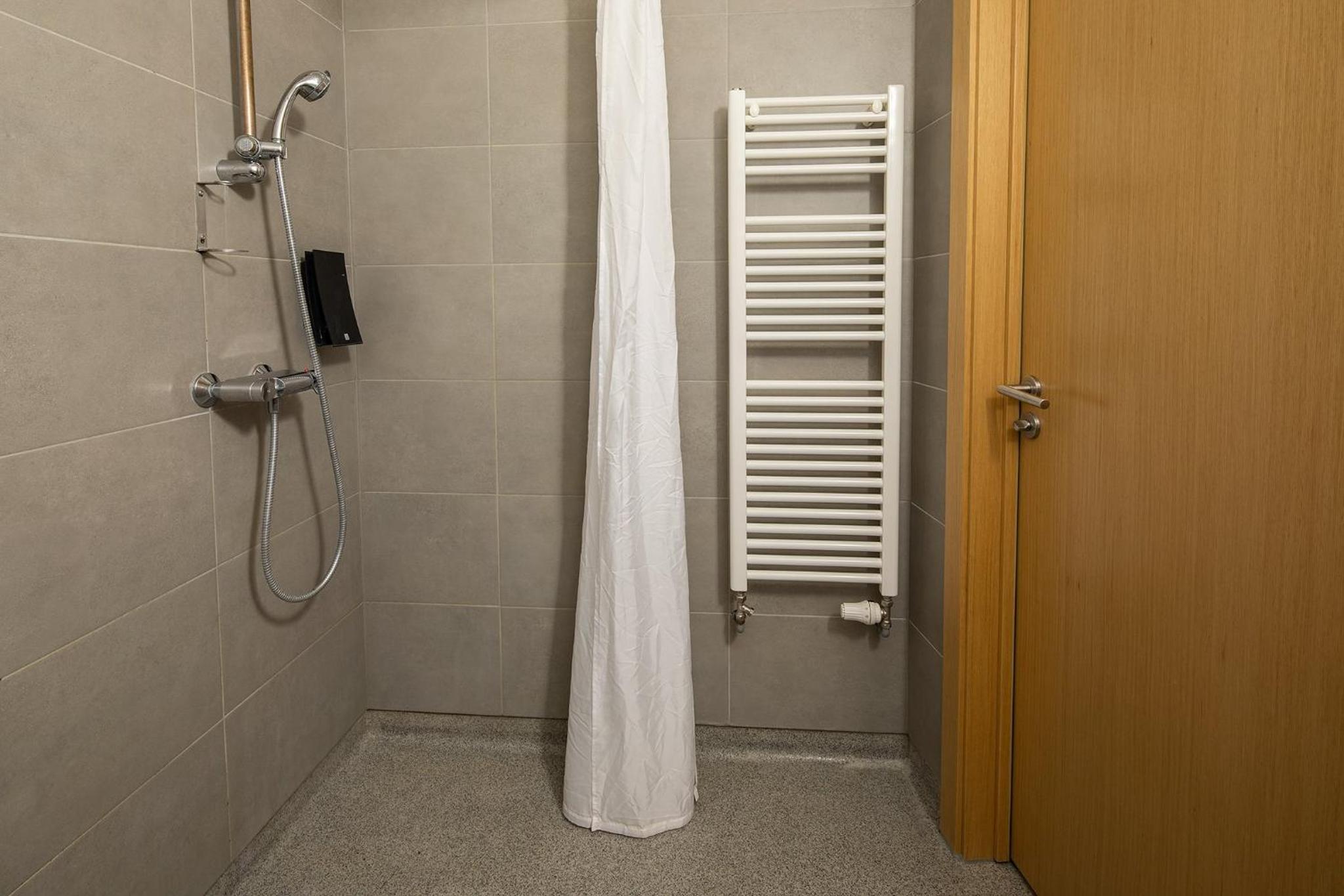 Standard Double or Twin Room with access to hot tub and sauna