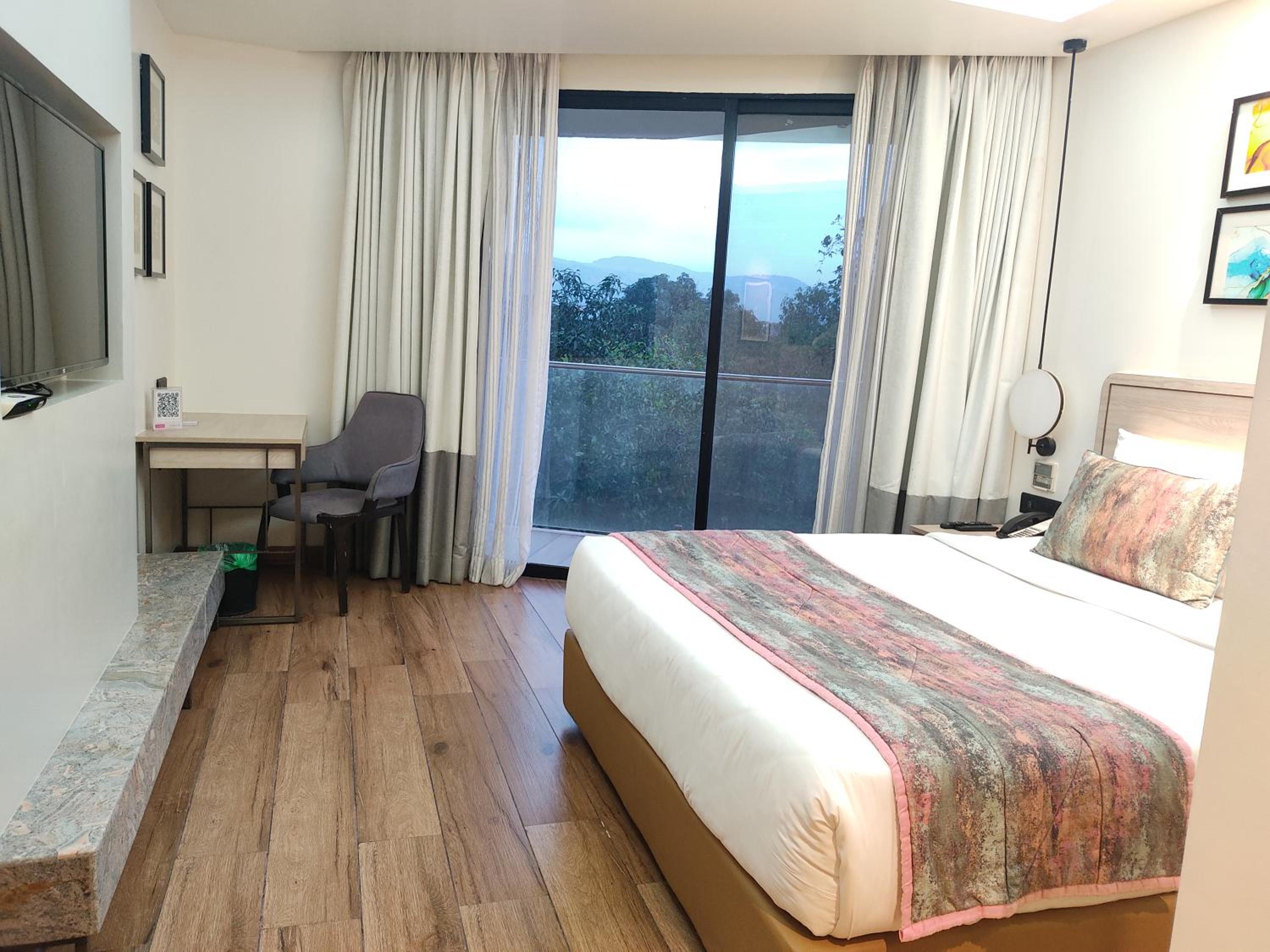 Standard Queen Room - Photo 1