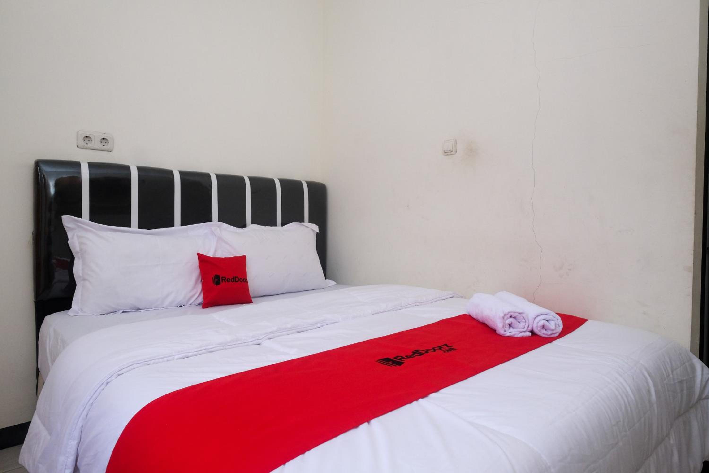 Deluxe Double Room - Photo 18