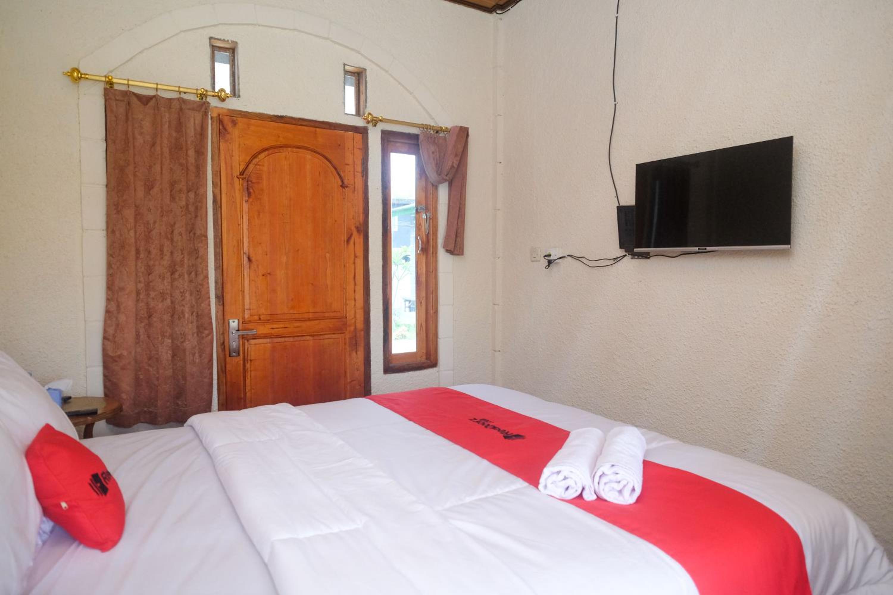 Deluxe Double Room - Photo 4