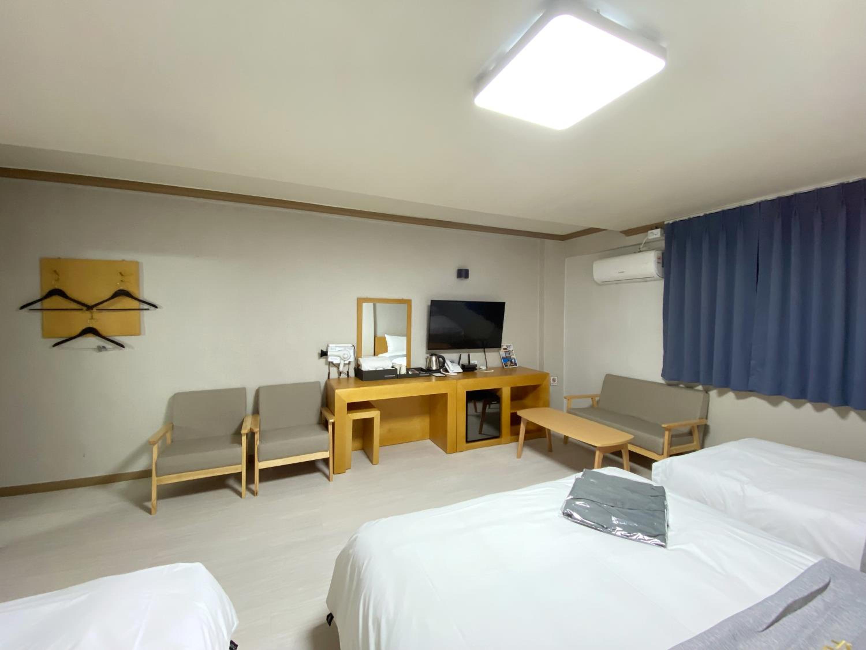 Superior Triple Room photo 1