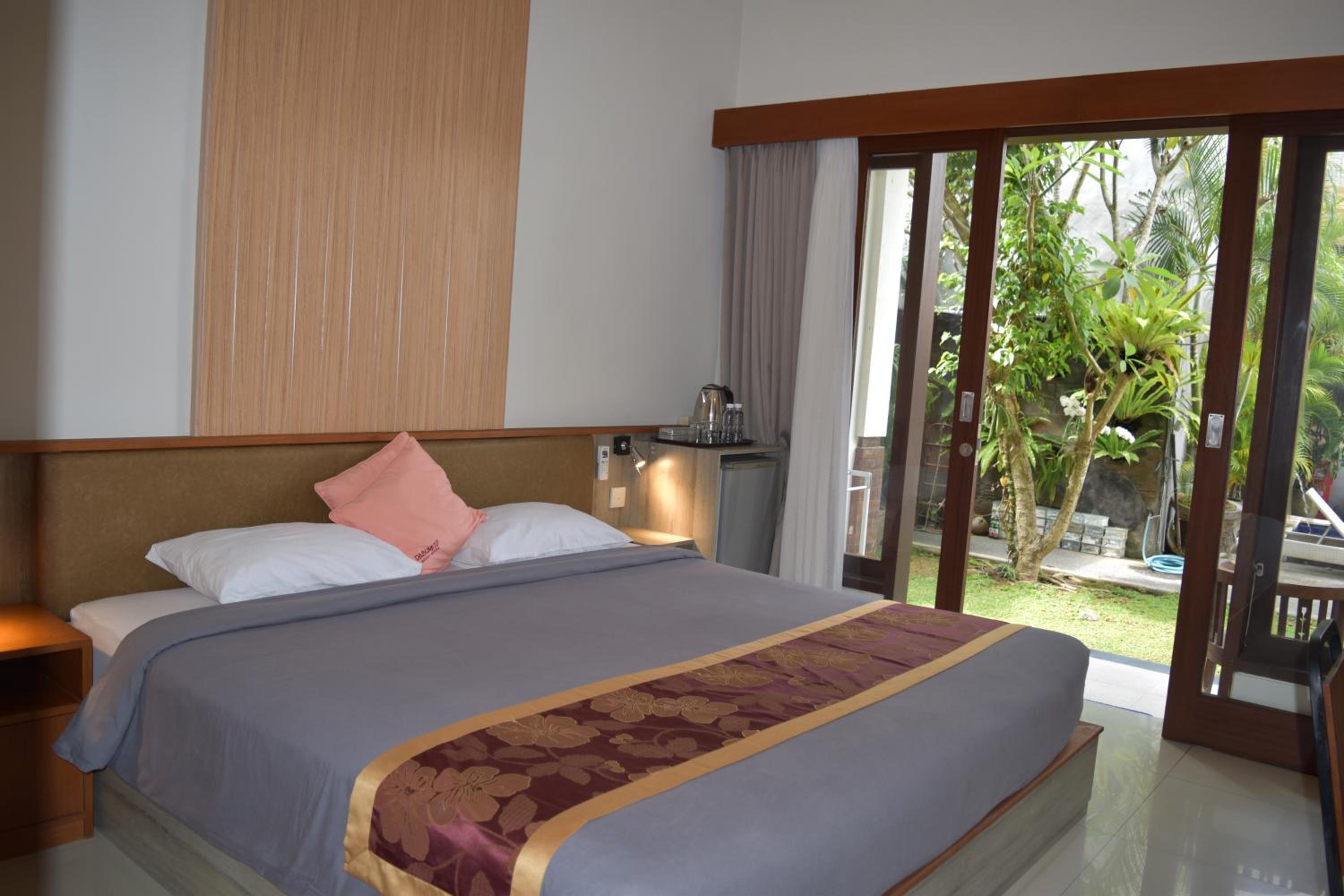 Standard Double Room - Photo 2