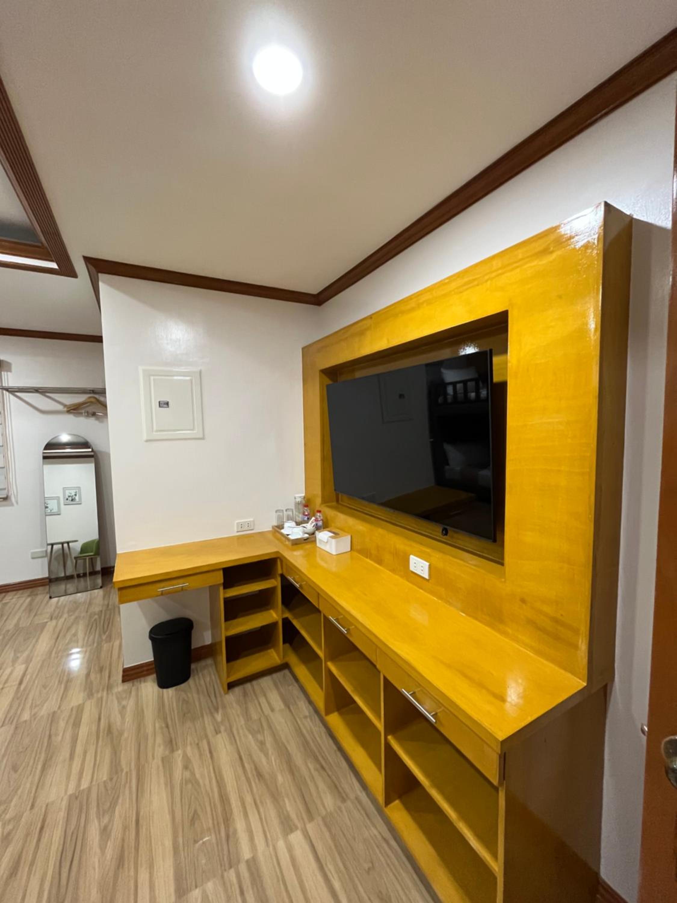Mixed Dormitory Room photo 3