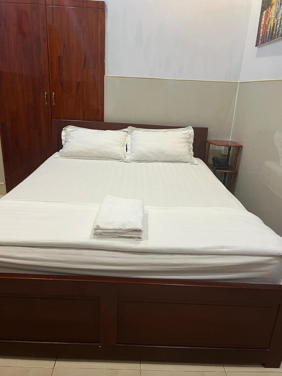  Standard Double Room - No Window photo 1