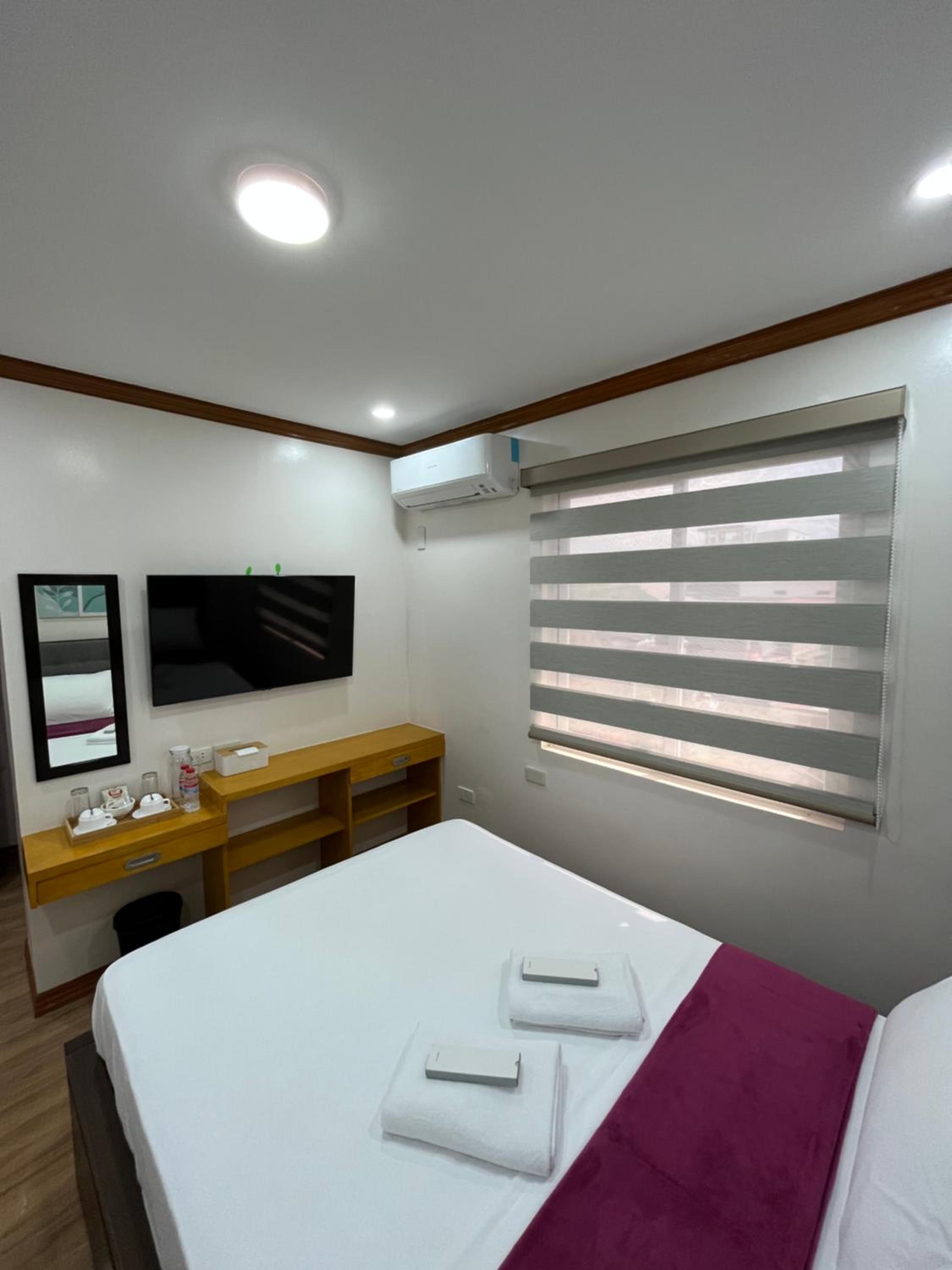 Deluxe Room - Photo 2