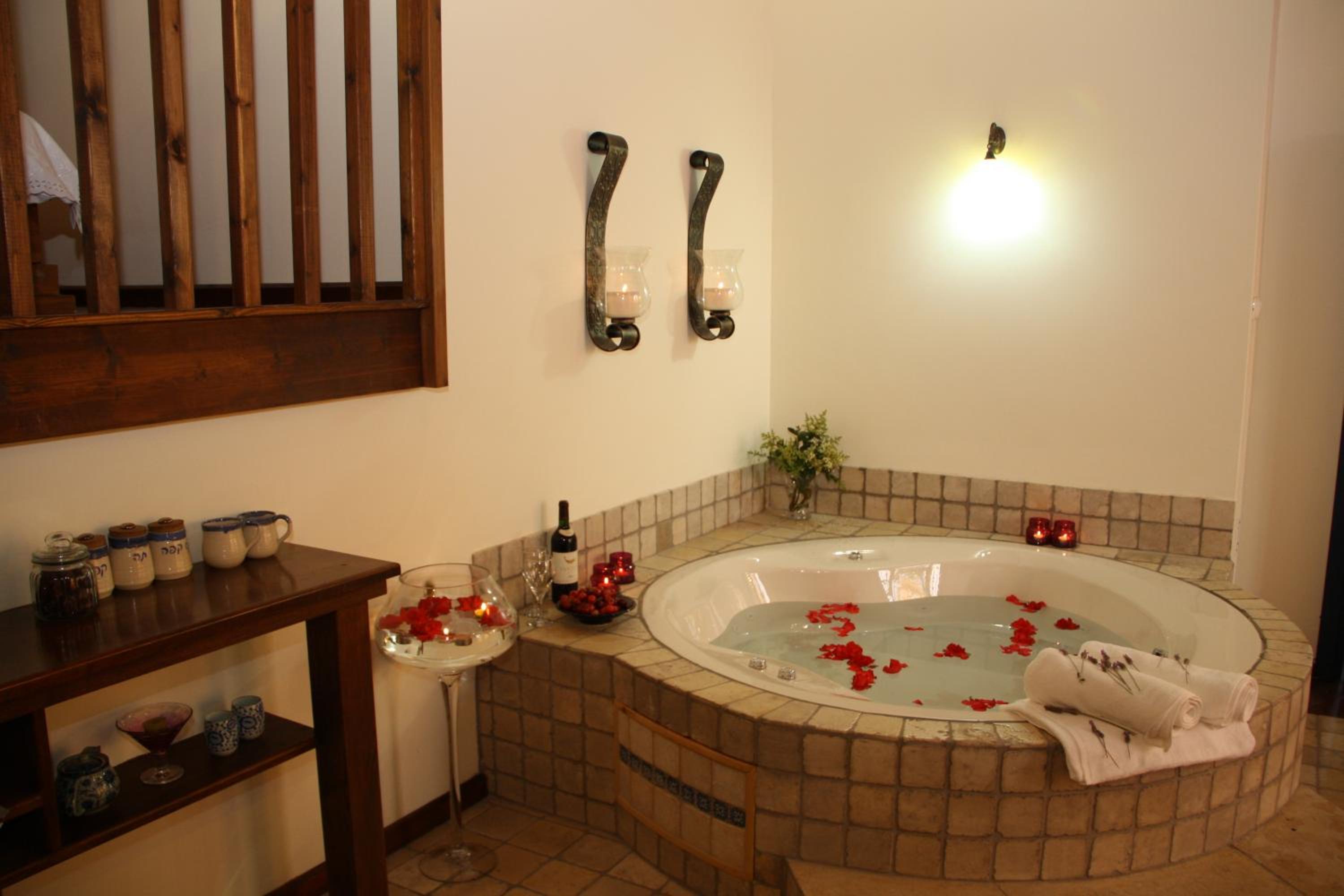 Suite with Garden View photo 3