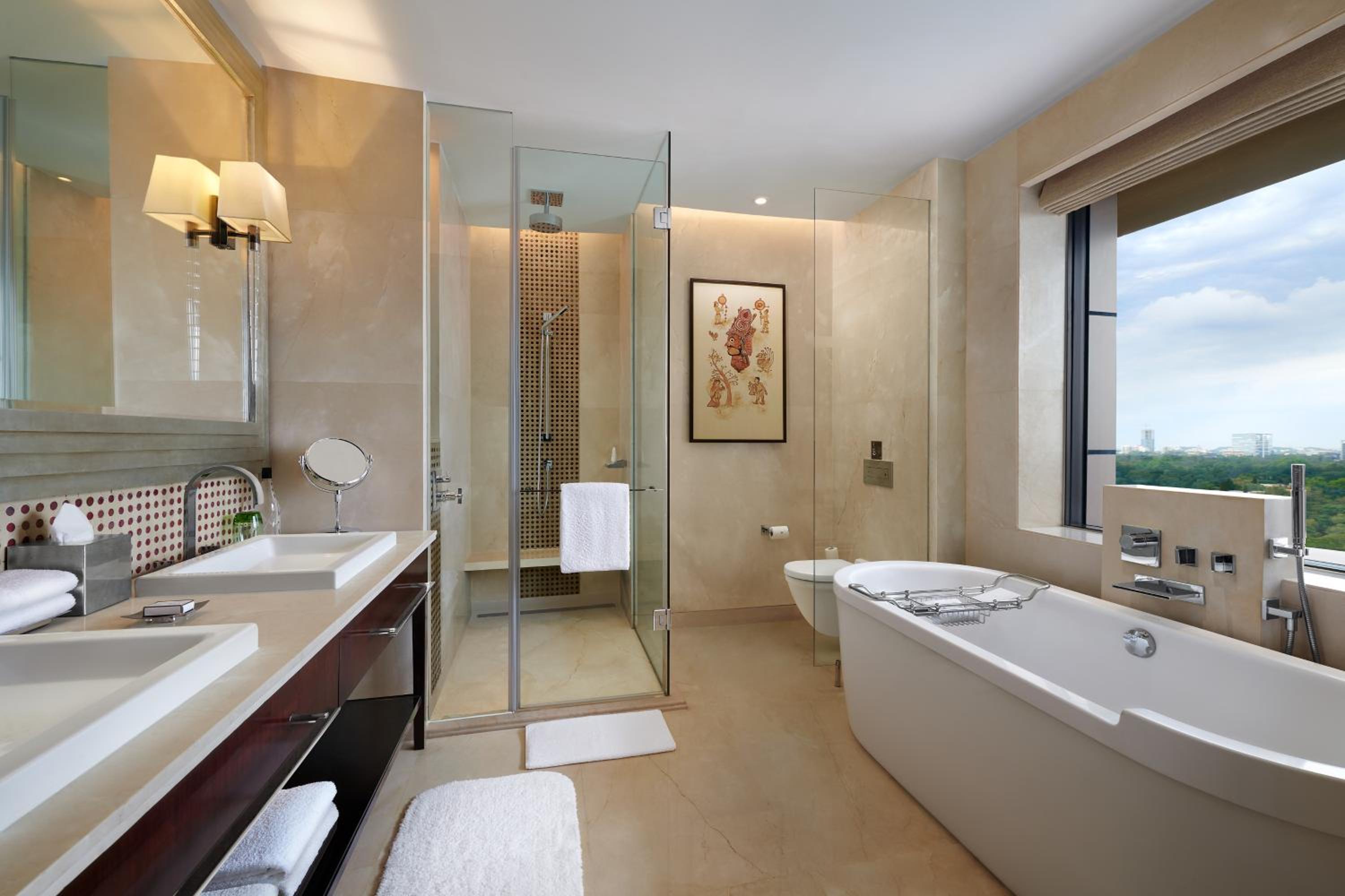 Deluxe Room 1 King photo 2