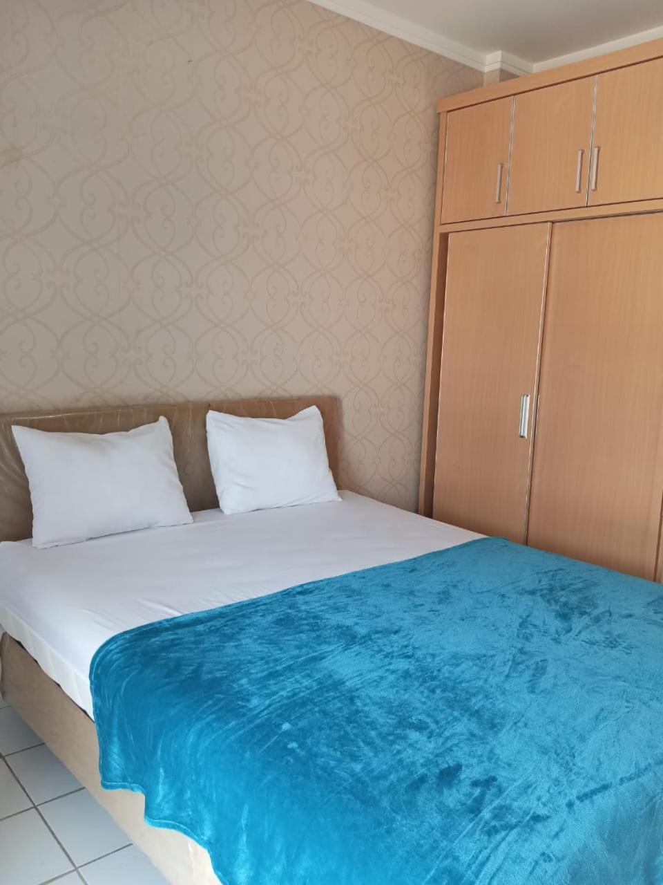 Standard Double Room - Photo 16